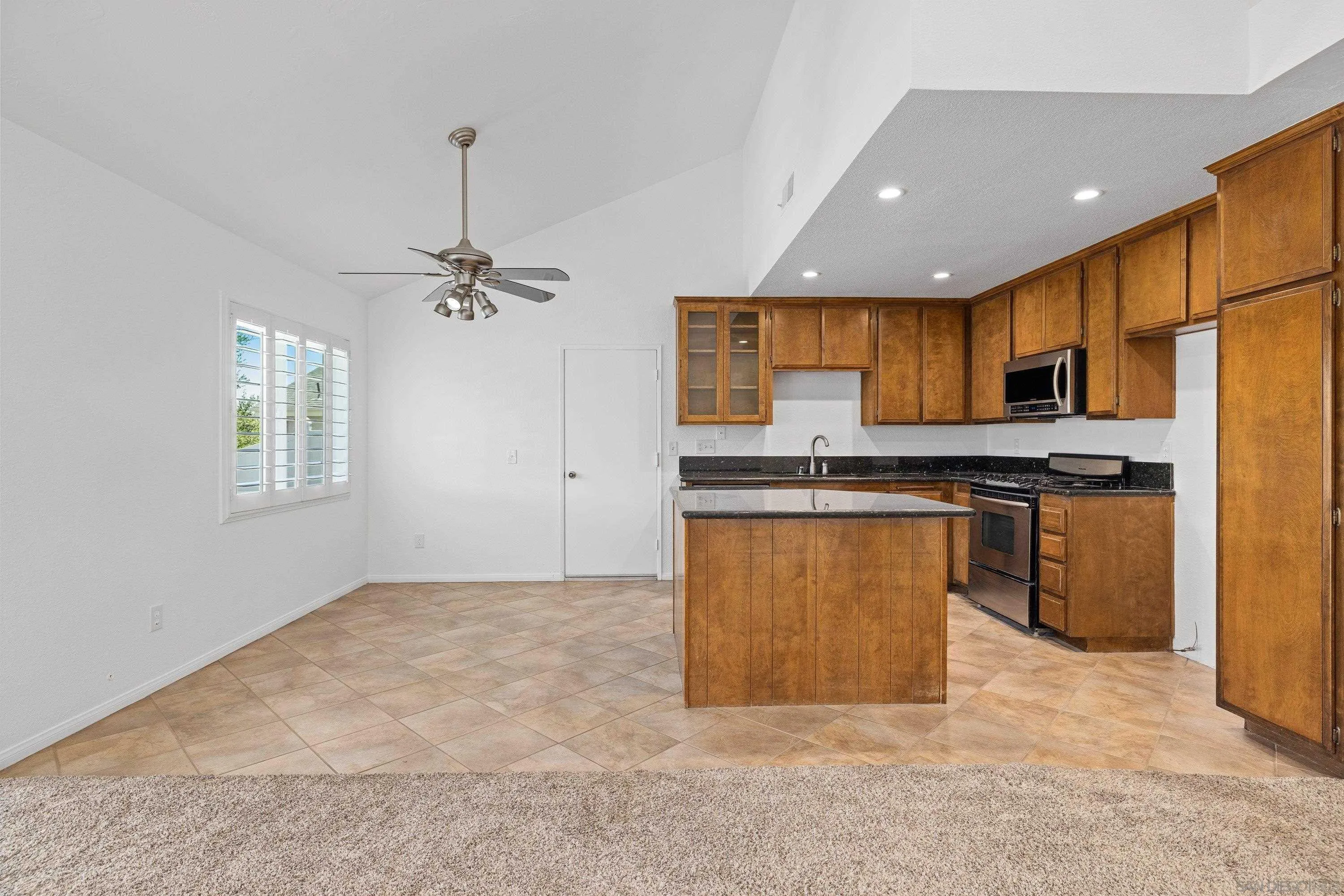 https://cdn.realtyfeed.com/cdn/127/260017397/864a7cd59a01bcbb4f6c10fd55d99560.webp