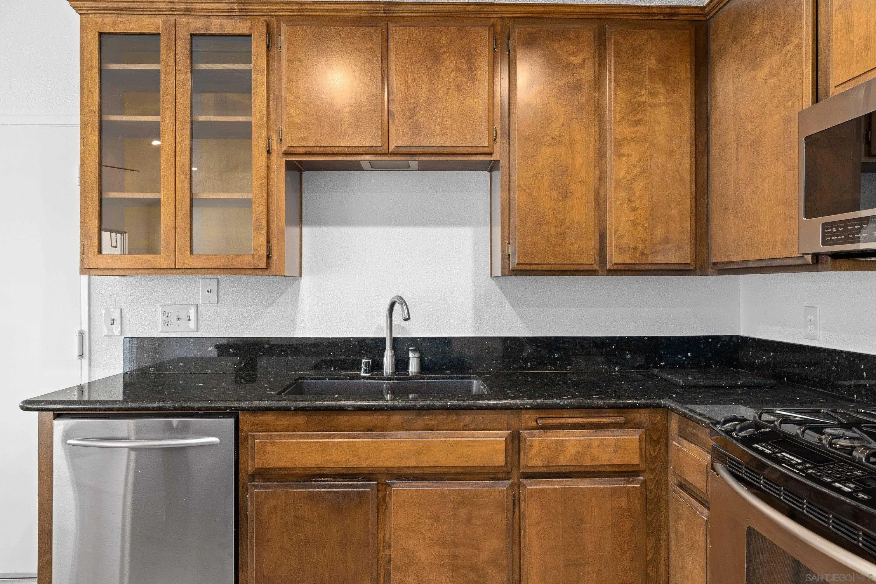 https://cdn.realtyfeed.com/cdn/127/260017397/95e6d4f11c690c6daaa737c8ba9e4bac.webp