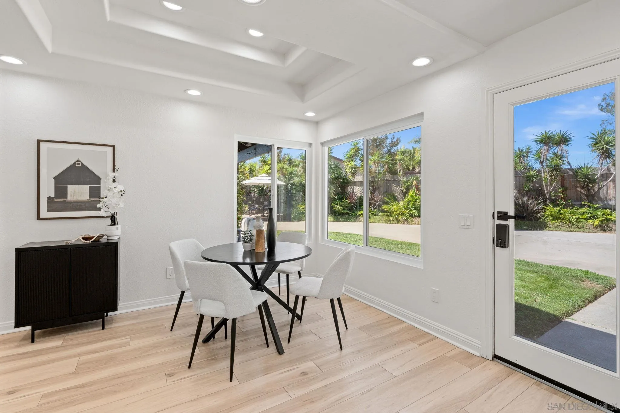 https://cdn.realtyfeed.com/cdn/127/260017398/abf7086d10785d3a456150e2a98ac0fa.webp
