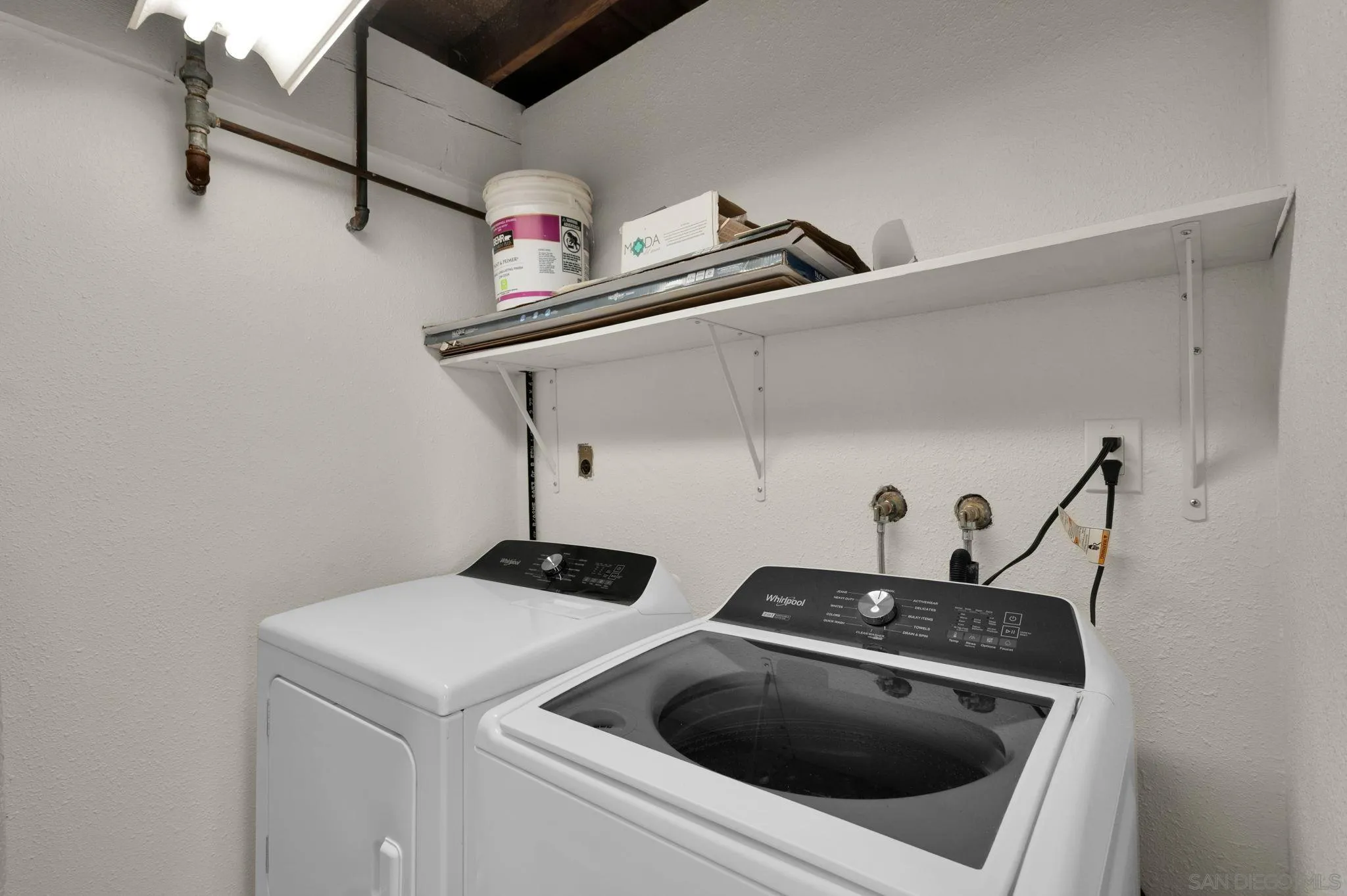 https://cdn.realtyfeed.com/cdn/127/260017399/0146742f8552d2371ac929860e429654.webp