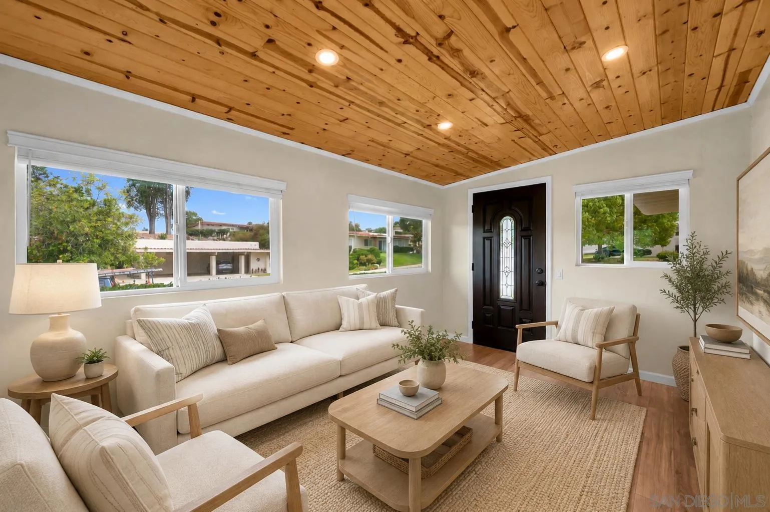 https://cdn.realtyfeed.com/cdn/127/260017399/0794e47a03cb9c844f58085847bffa9e.webp