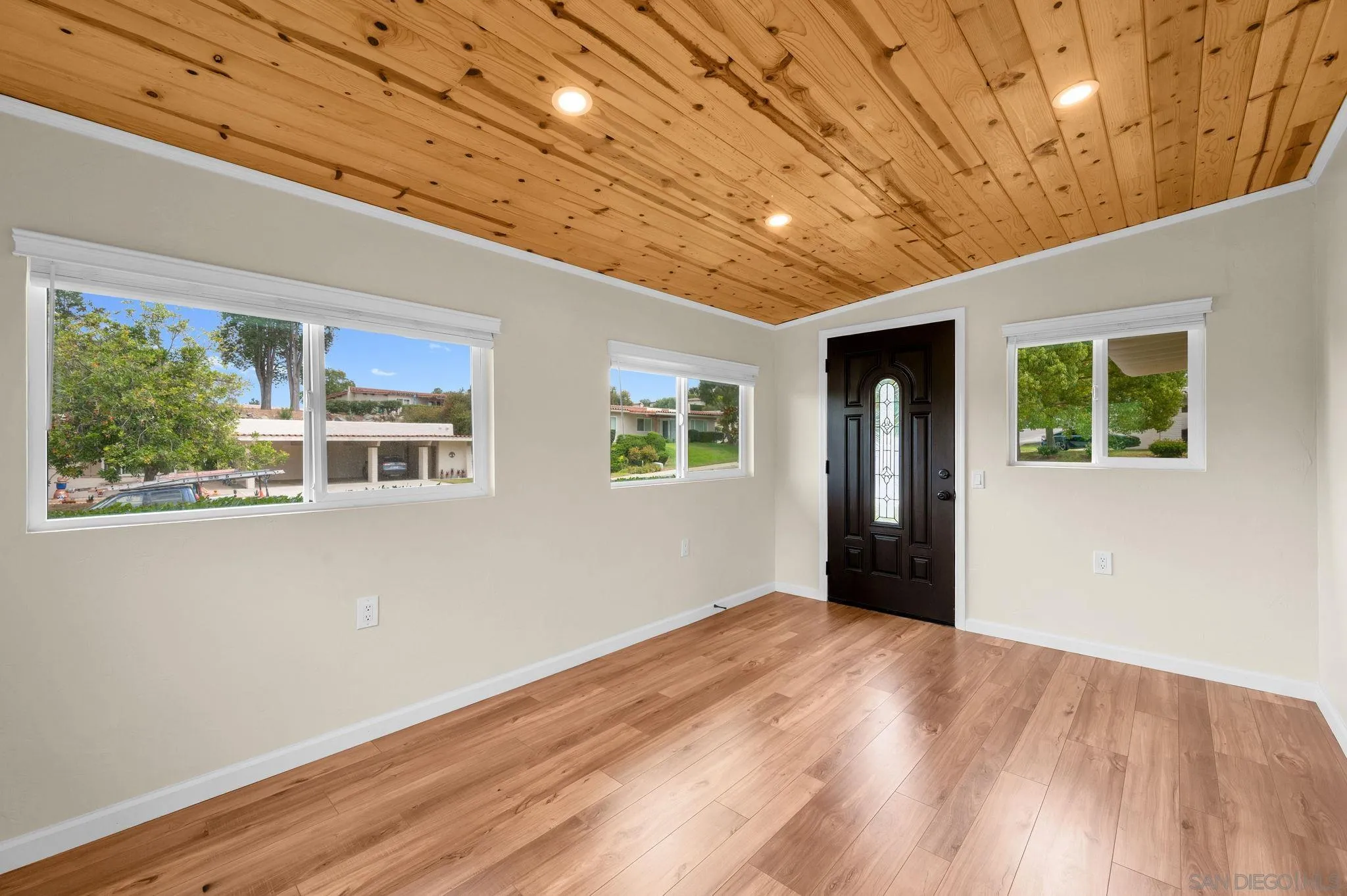 https://cdn.realtyfeed.com/cdn/127/260017399/57c456c518b34d149c3d5858609c890e.webp