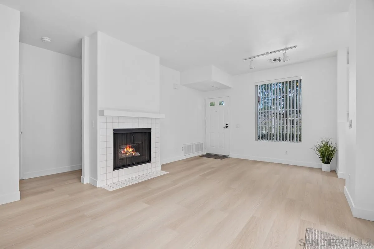 Photo #13: 260017401 Listing: Photo #13