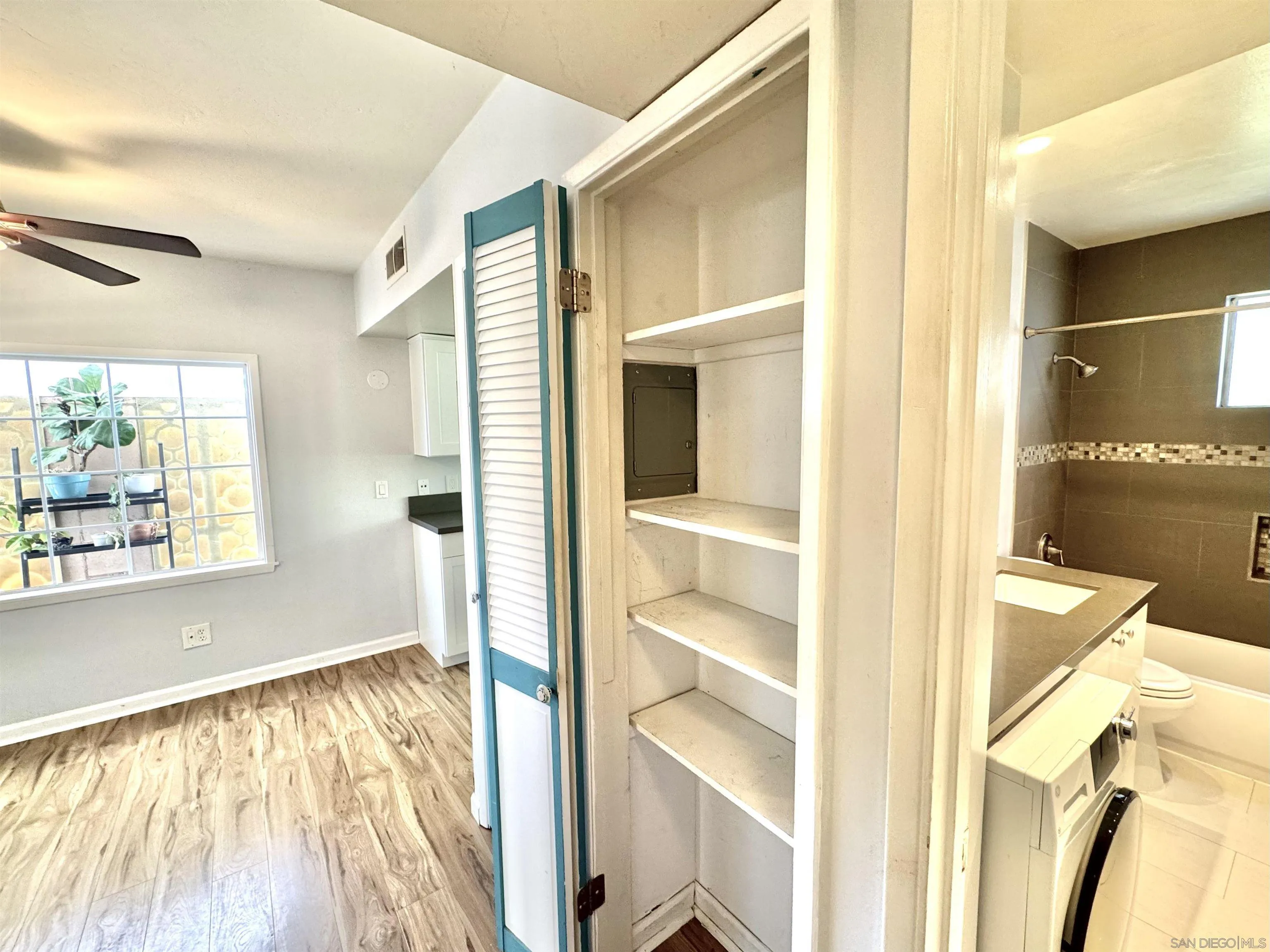Photo #28: 260017402 Listing: Photo #28