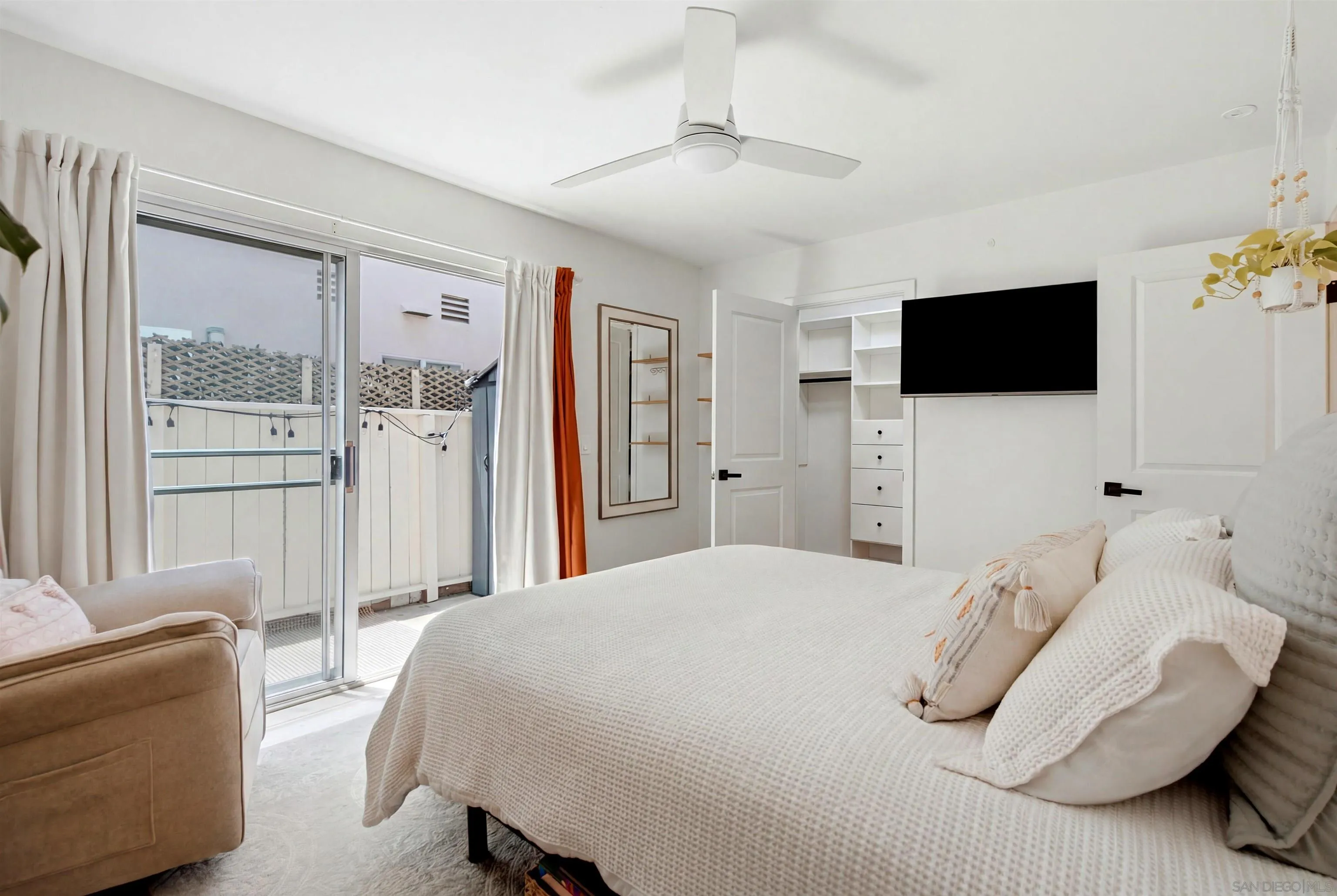 https://cdn.realtyfeed.com/cdn/127/260017408/ae7bfe07598f5e2a86cbc87f11a6b142.webp