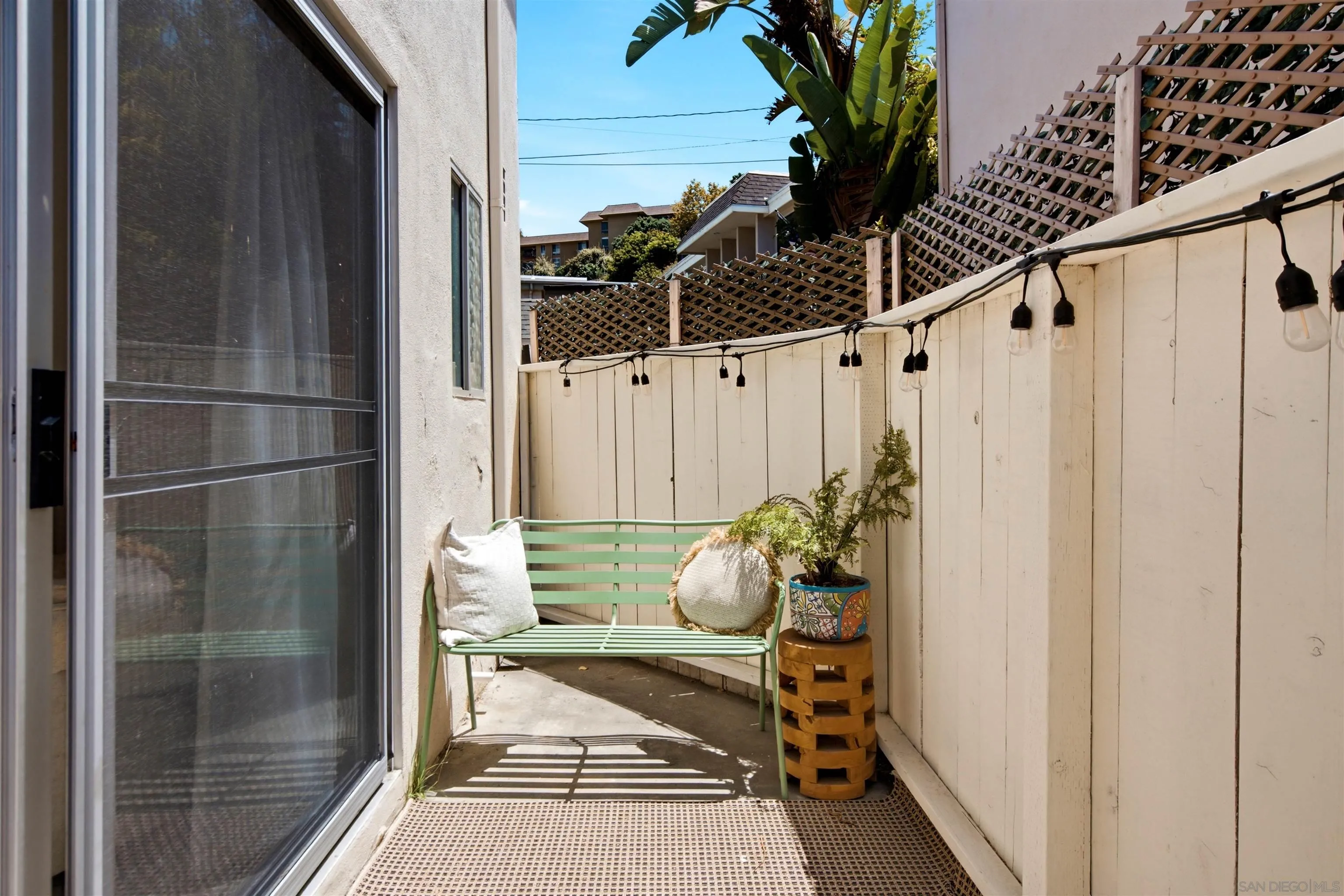 https://cdn.realtyfeed.com/cdn/127/260017408/c13ecb8e711a3b5aed7c9aba980c7cdf.webp