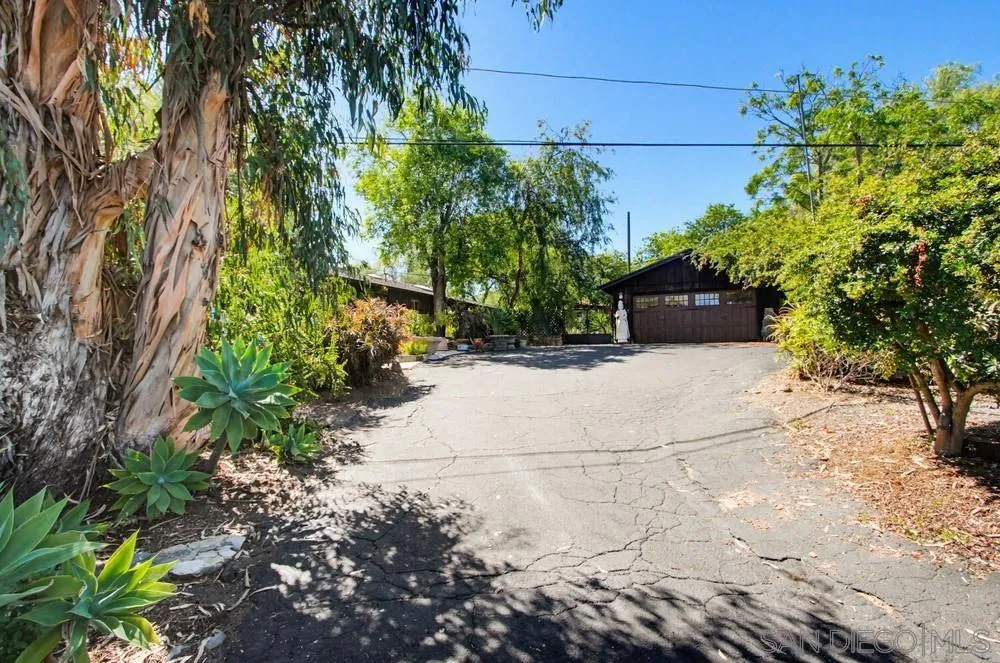 28605 Rolling Rock Rd., Escondido, CA 92026 - Photo 2 of 75, Escondido, CA