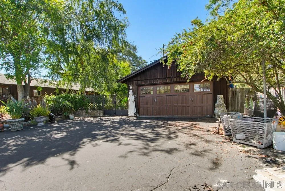 28605 Rolling Rock Rd., Escondido, CA 92026 - Photo 3 of 75, Escondido, CA