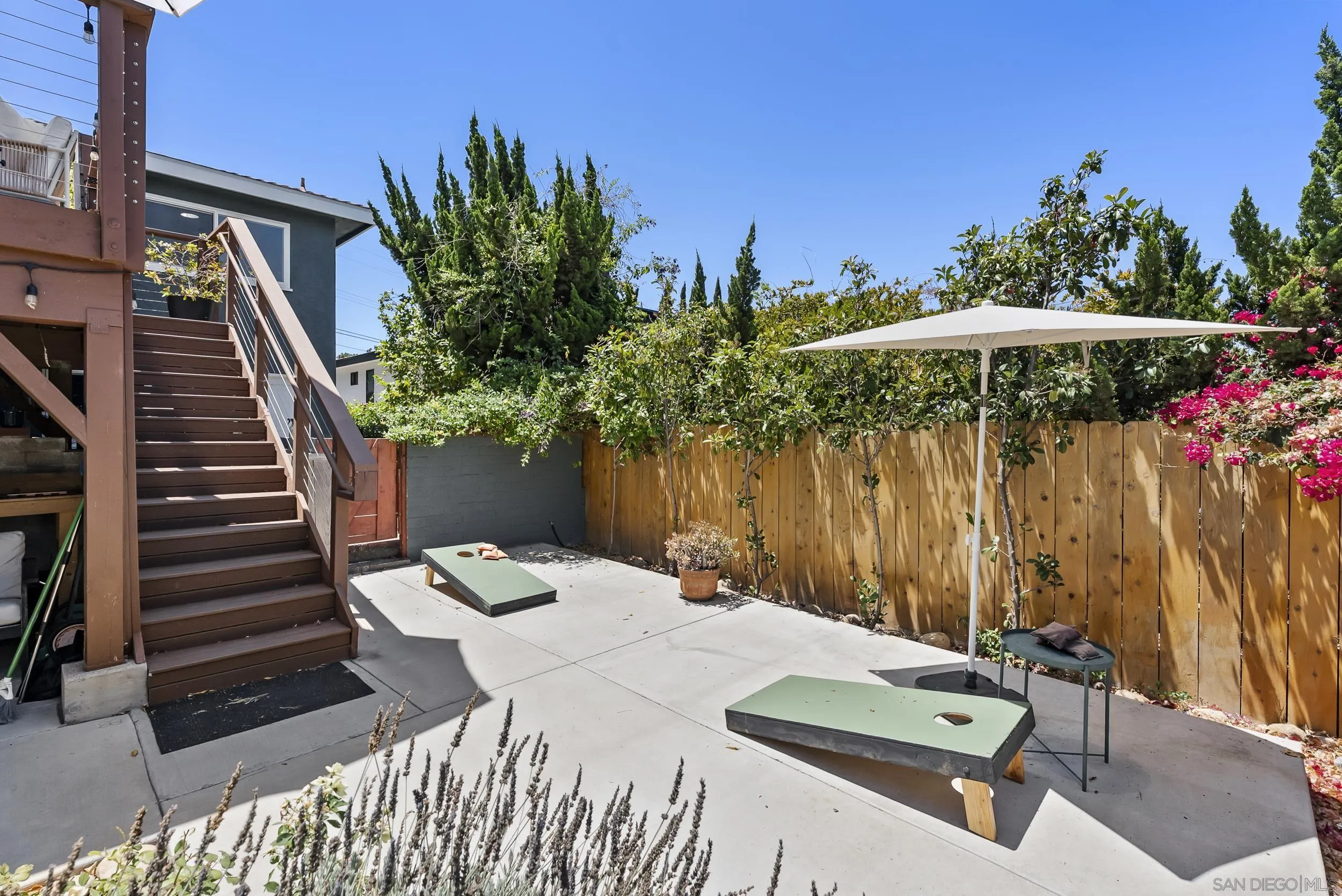https://cdn.realtyfeed.com/cdn/127/260017413/7308af8322dbf73a6cda3479263bc26e.webp