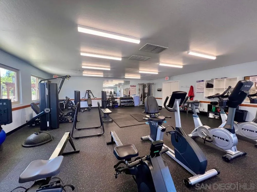 https://cdn.realtyfeed.com/cdn/127/260017416/d3bd68649861b1ca4958142f17ab9ee5.webp
