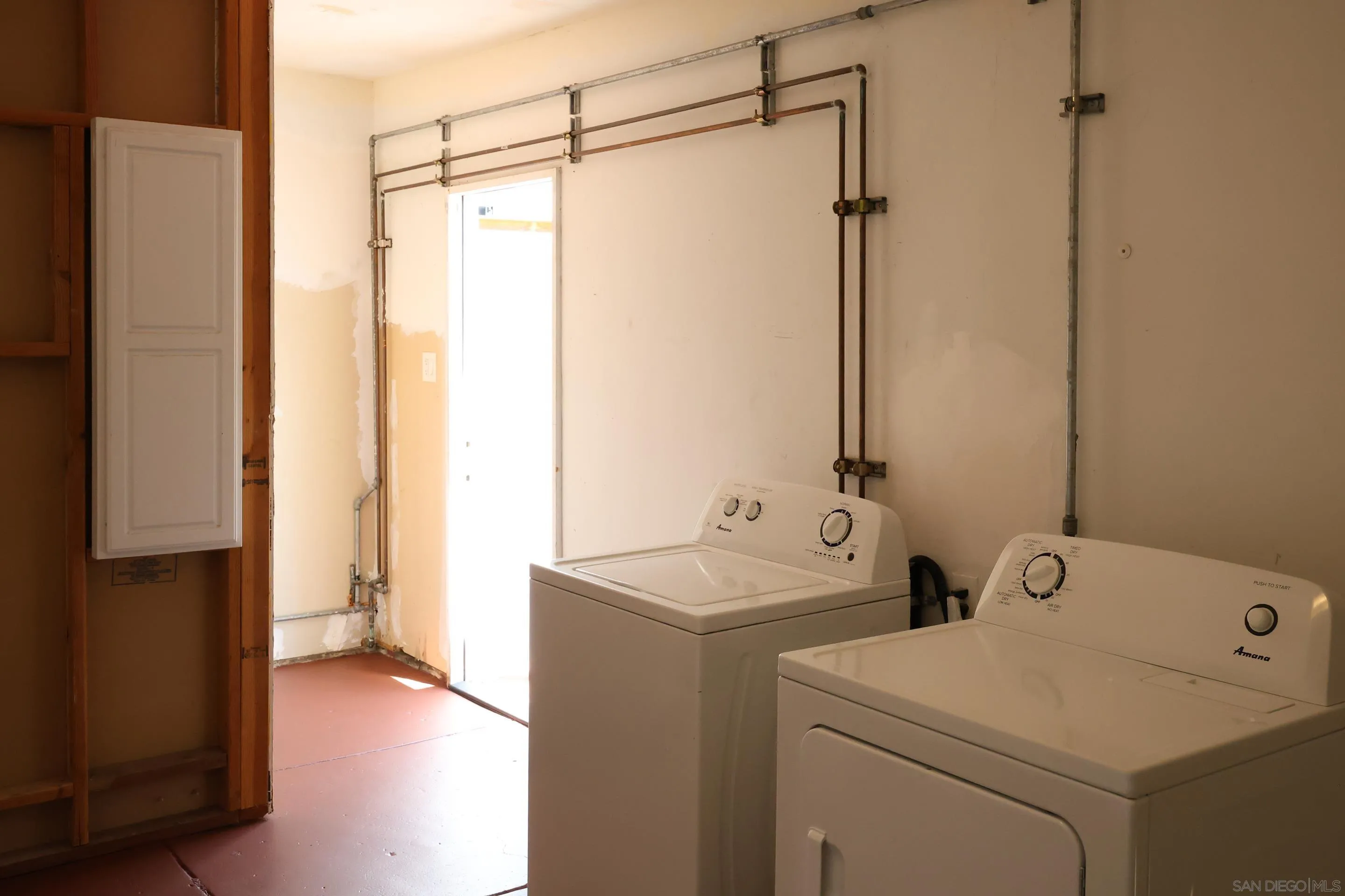 https://cdn.realtyfeed.com/cdn/127/260017418/5024b2638644112ae6c00529be0ab75b.webp