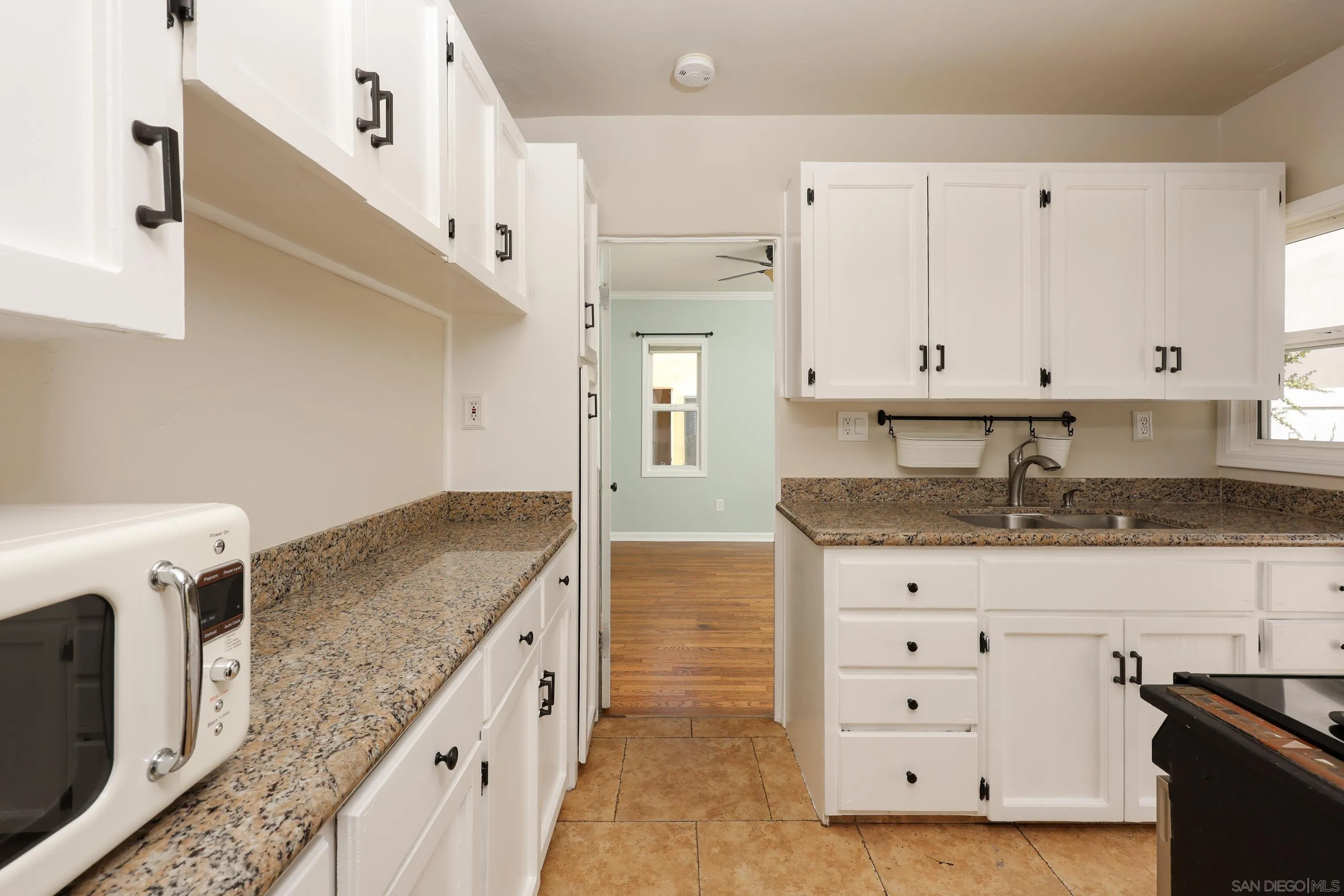 https://cdn.realtyfeed.com/cdn/127/260017418/d0ae2e5ec70e4c6352a00df9912d6843.webp