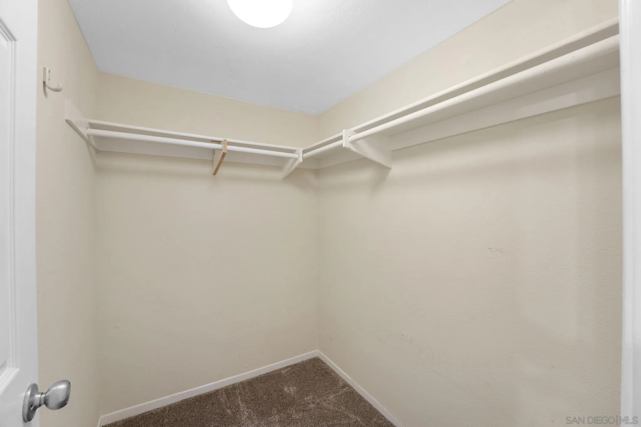 Photo #20: 260017420 Listing: Photo #20