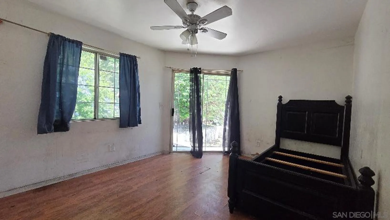 https://cdn.realtyfeed.com/cdn/127/260017423/1ac5a7b30360e46117030986841674cd.webp