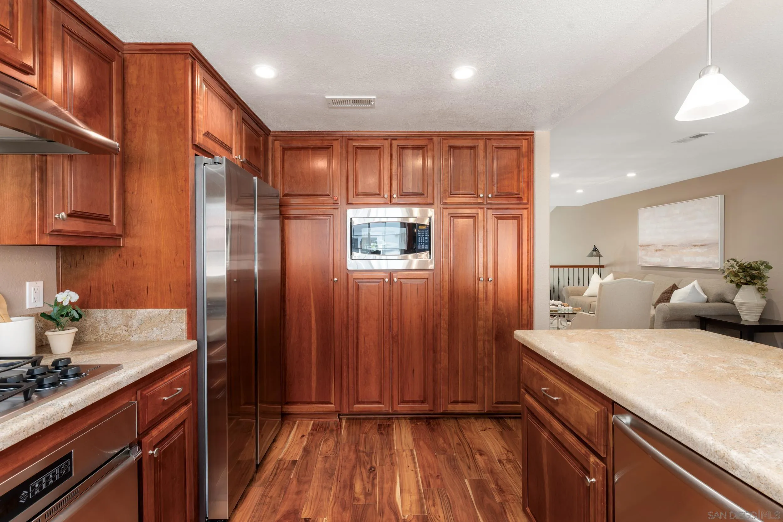 Photo #14: 260017432 Listing: Photo #14