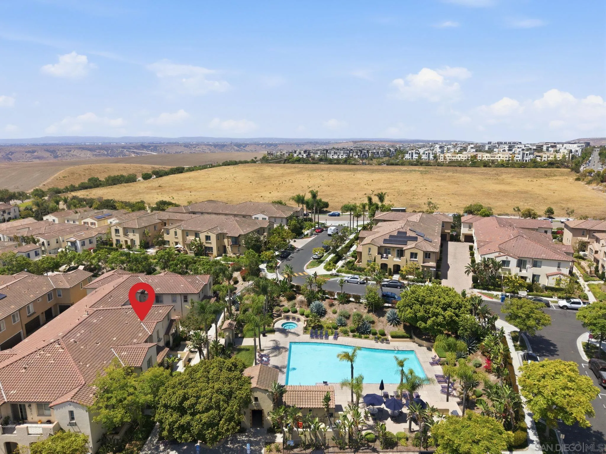 https://cdn.realtyfeed.com/cdn/127/260017440/239eb94a5dda86036a5e9edfe31a89fc.webp