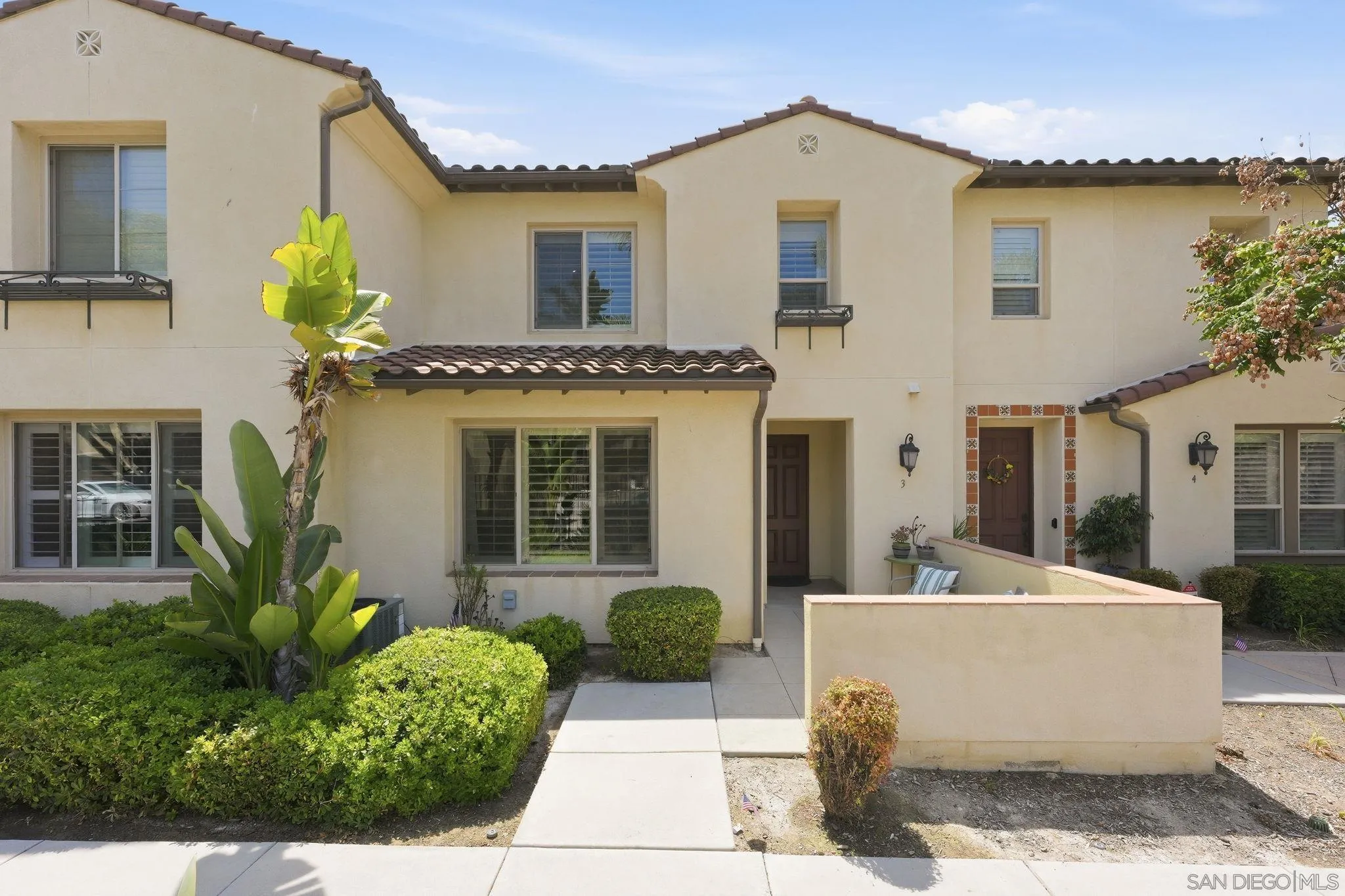 https://cdn.realtyfeed.com/cdn/127/260017440/b78c7f759586844de60210b55b362ab5.webp