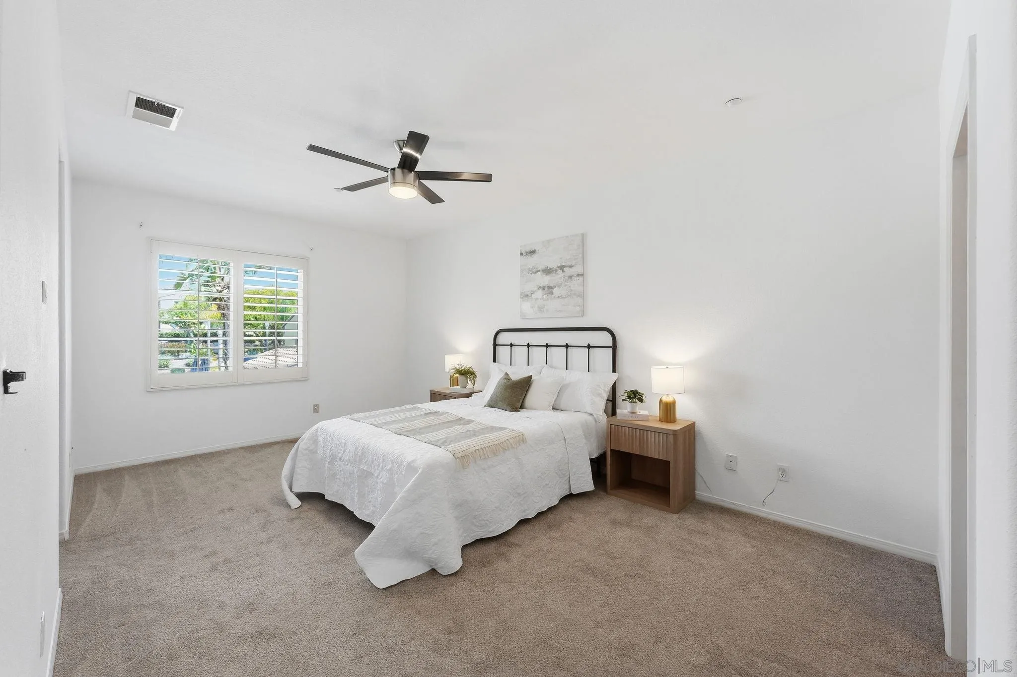 https://cdn.realtyfeed.com/cdn/127/260017440/db6949ad96c814cdfed869c87e451e4a.webp