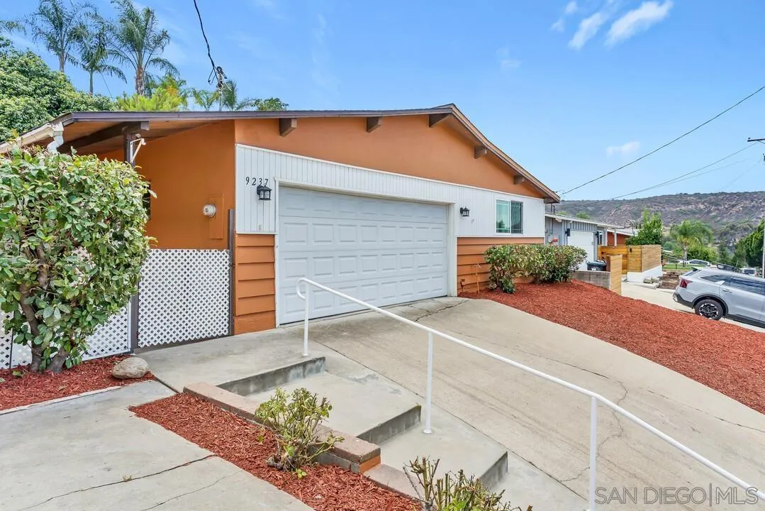 https://cdn.realtyfeed.com/cdn/127/260017441/3e01bee05d7cc3bb68d1599e4da2f166.webp