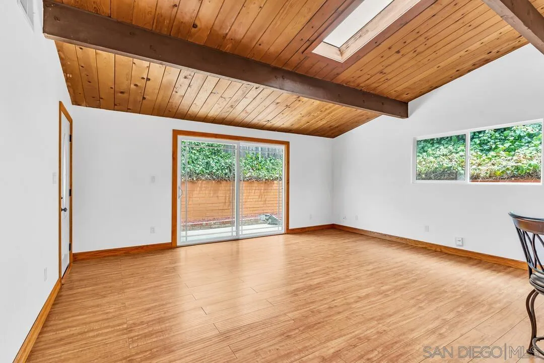 https://cdn.realtyfeed.com/cdn/127/260017441/a71880bd6a1ac9a3ee326cbf143f0ddb.webp