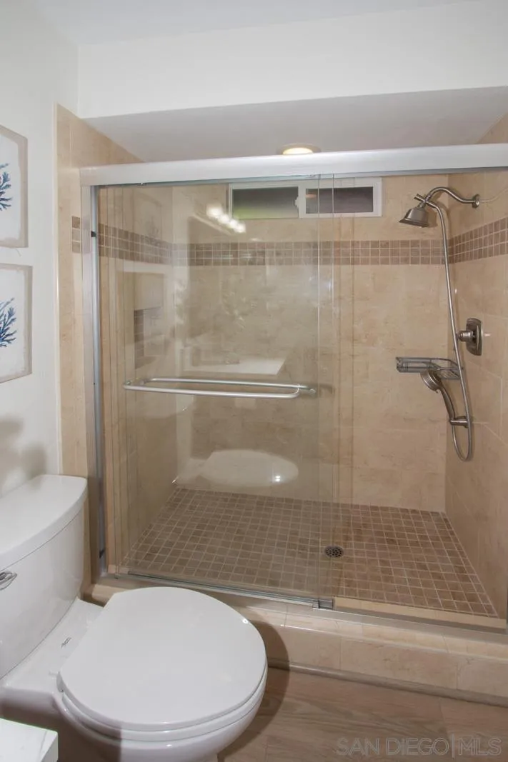 https://cdn.realtyfeed.com/cdn/127/260017442/1c78c2867f6126e5c4984b6604dd2529.webp