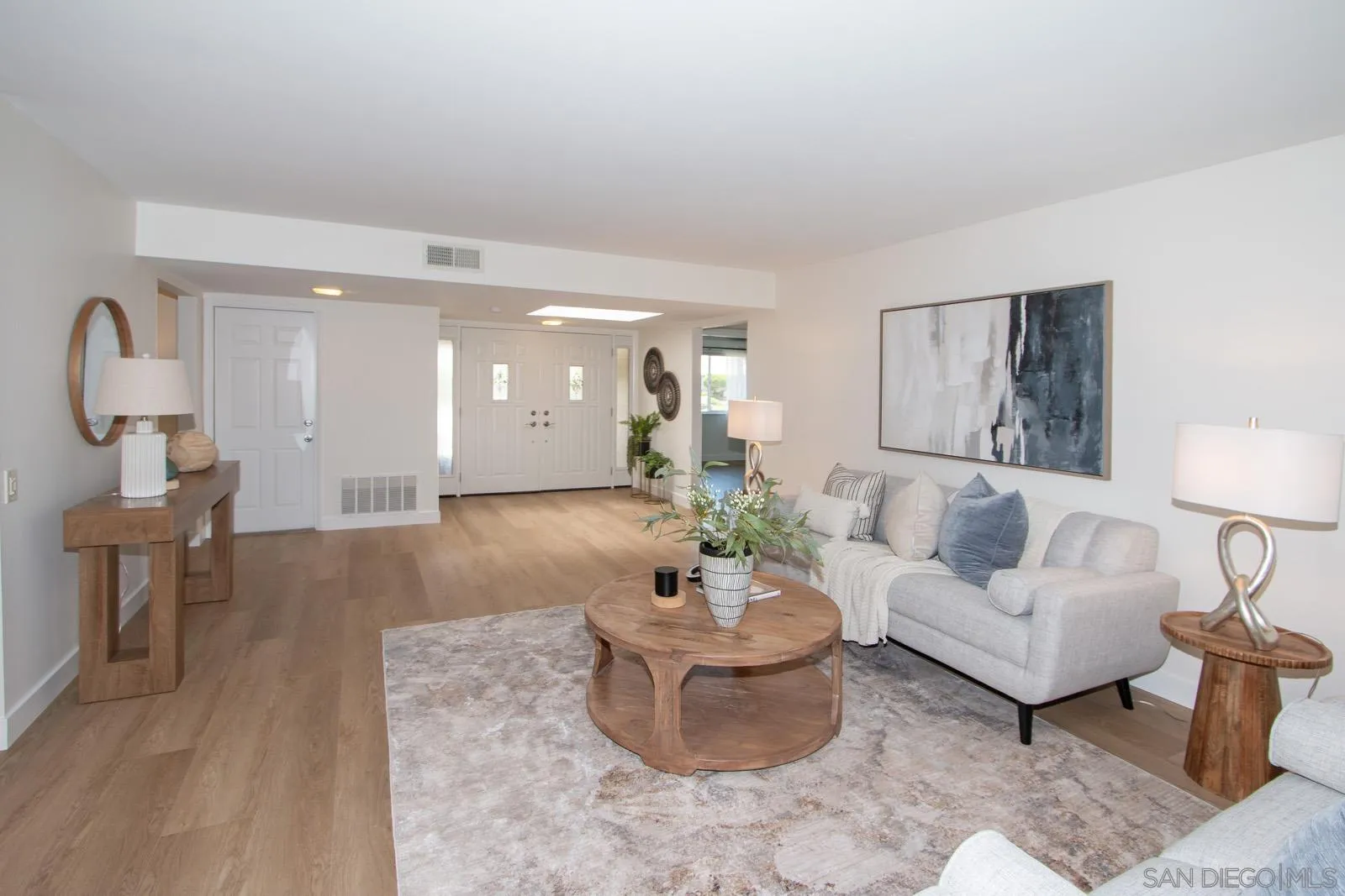 https://cdn.realtyfeed.com/cdn/127/260017442/61445a82c390e2c793c2108f169bbe20.webp