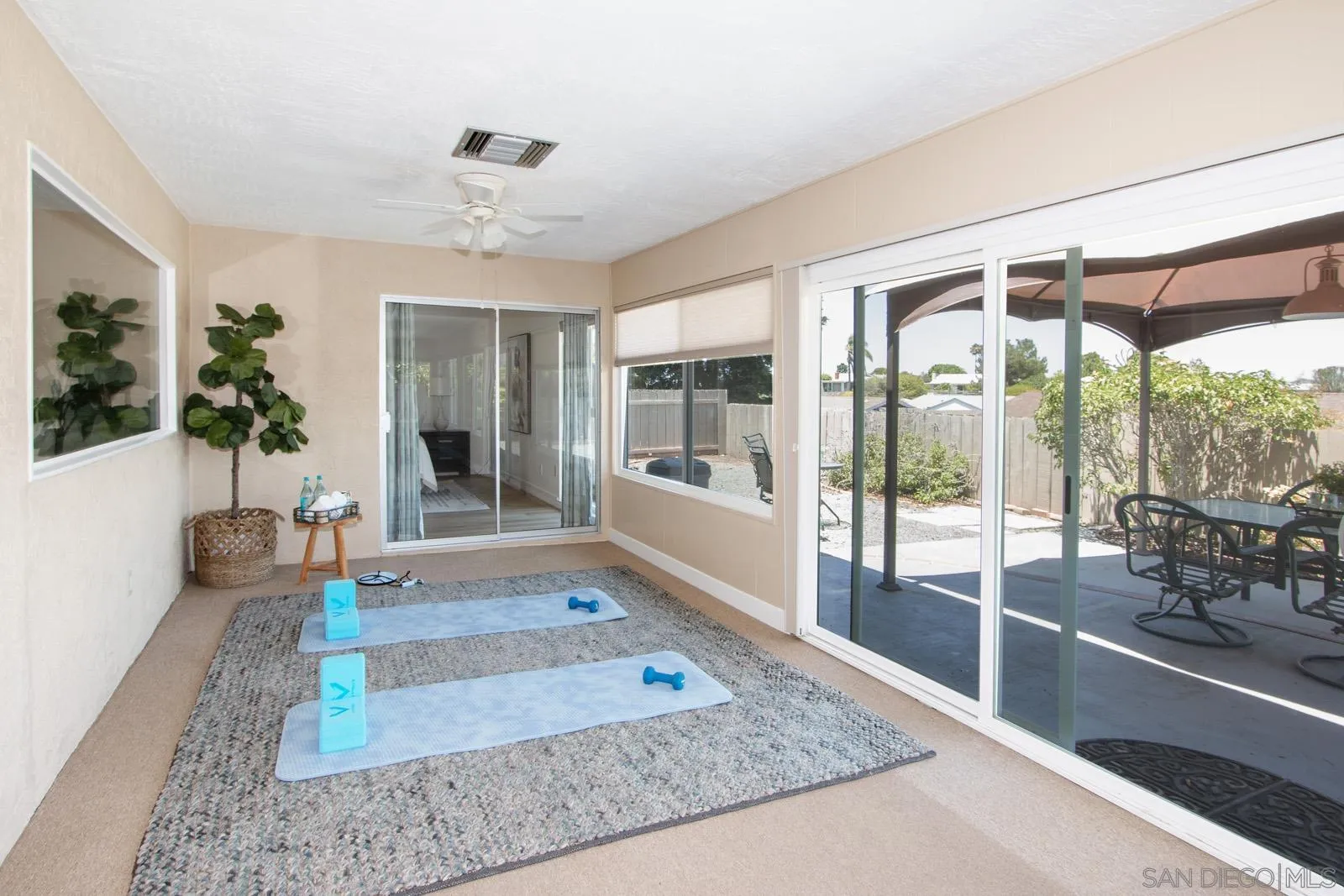 https://cdn.realtyfeed.com/cdn/127/260017442/653c2c49e3575a9442e874626d079067.webp