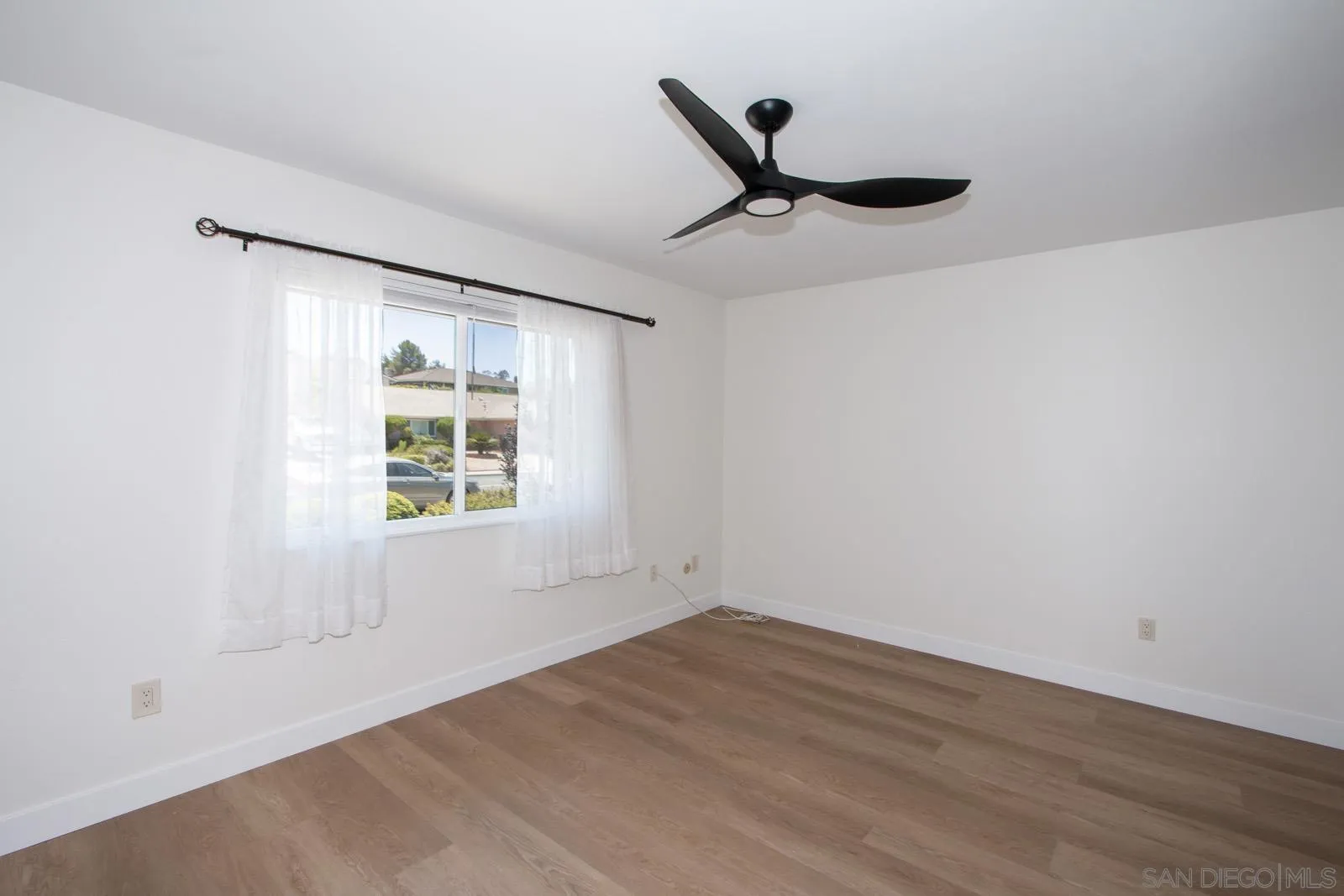 https://cdn.realtyfeed.com/cdn/127/260017442/73789a07c5cdb88e4c75a92800ad7949.webp