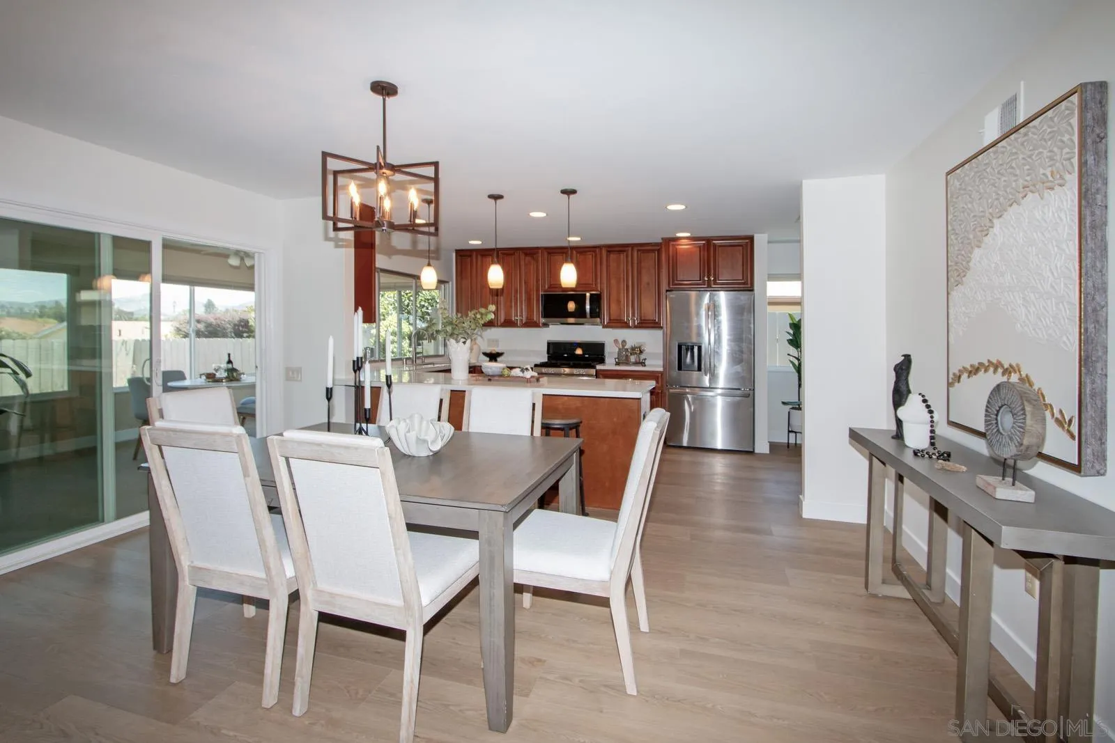 https://cdn.realtyfeed.com/cdn/127/260017442/87a6752580437601dc3821bfdb5fe047.webp