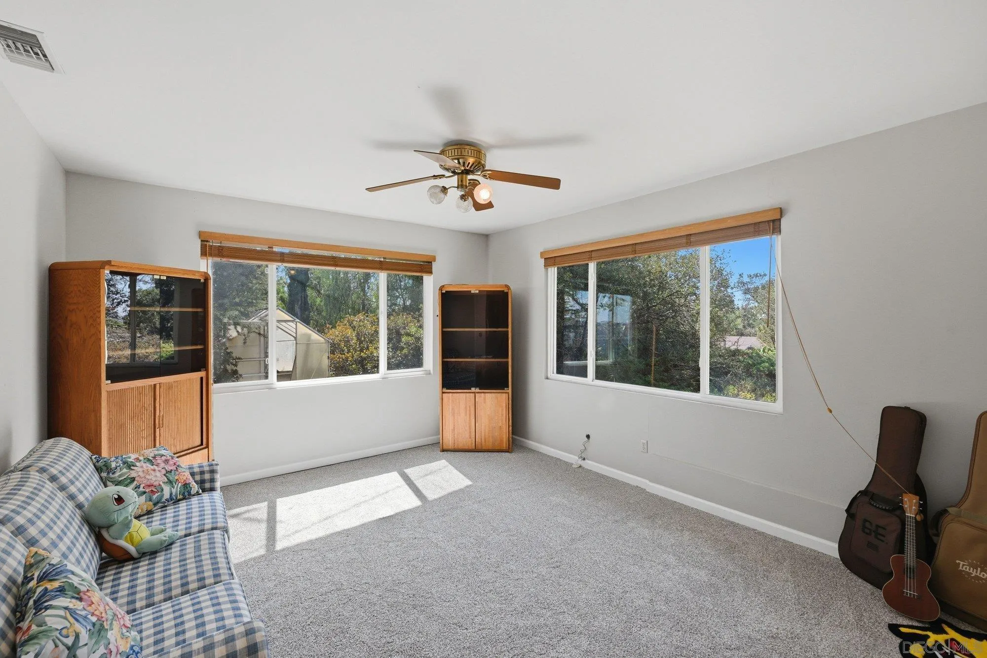 133 La Cresta Heights Rd, El Cajon, CA 92021 - Photo 5 of 30, El Cajon, CA