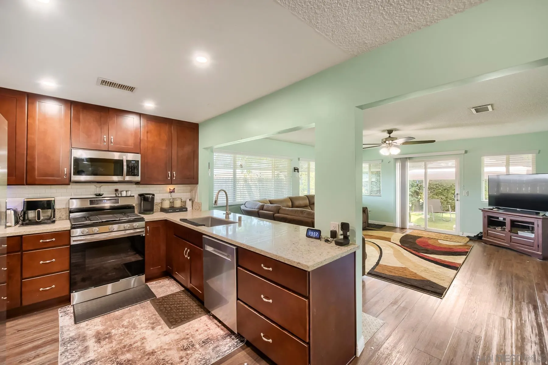 10442 Len Way, Santee, CA 92071 - Photo 5 of 24, Santee, CA