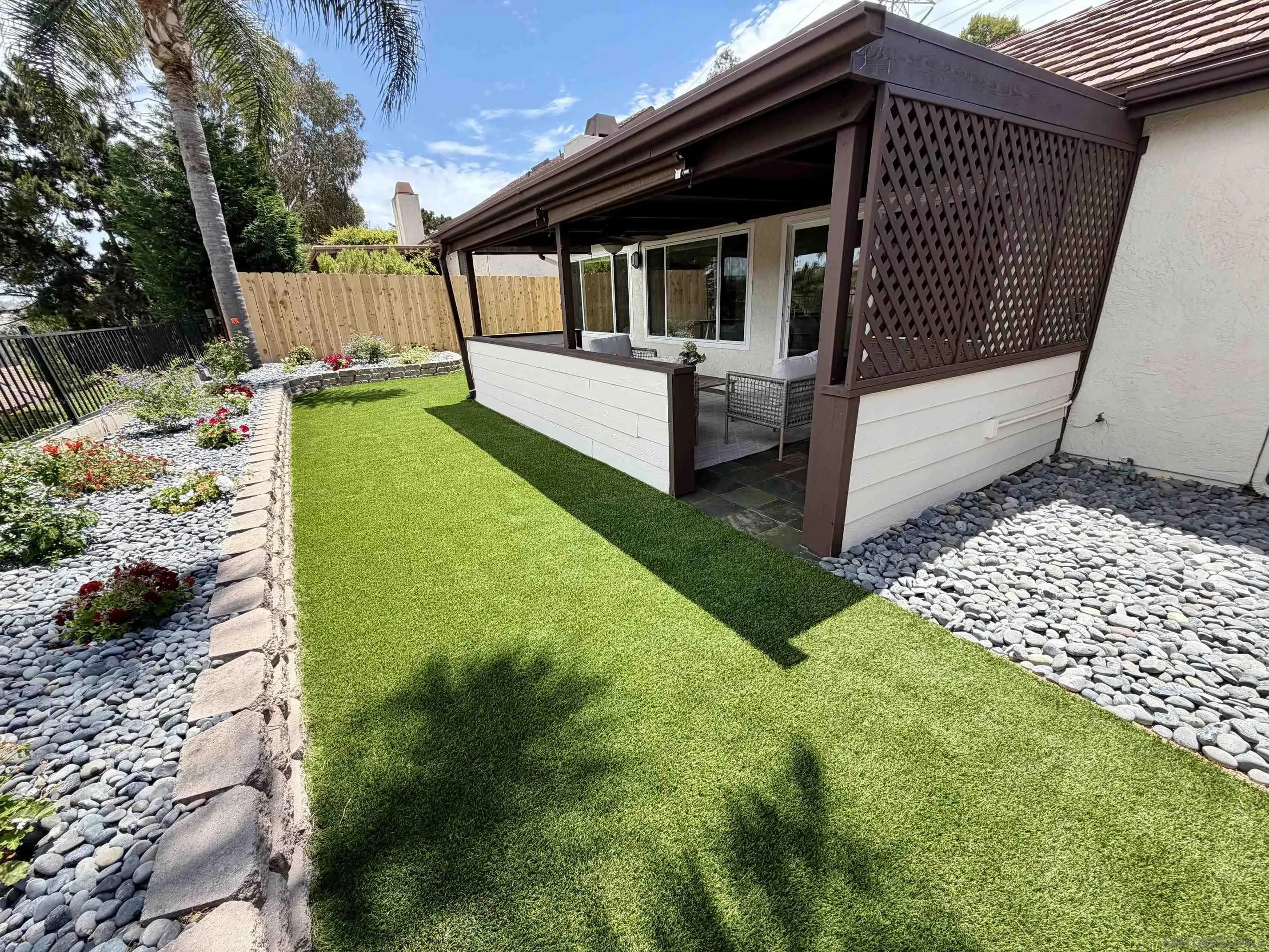 https://cdn.realtyfeed.com/cdn/127/260017450/dcc180ad1df9ae888b16e6c052412bd6.webp