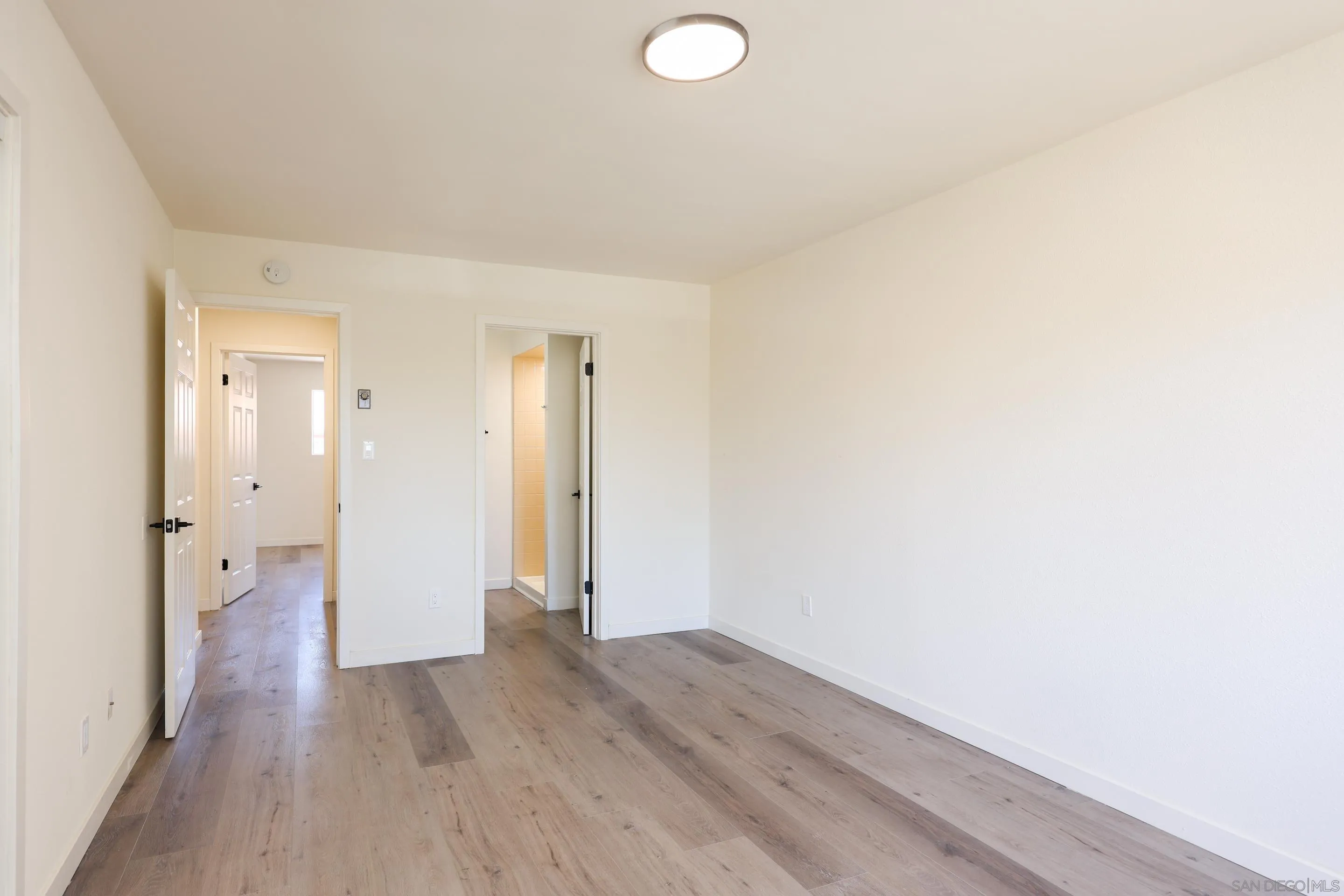 Photo #18: 260017451 Listing: Photo #18