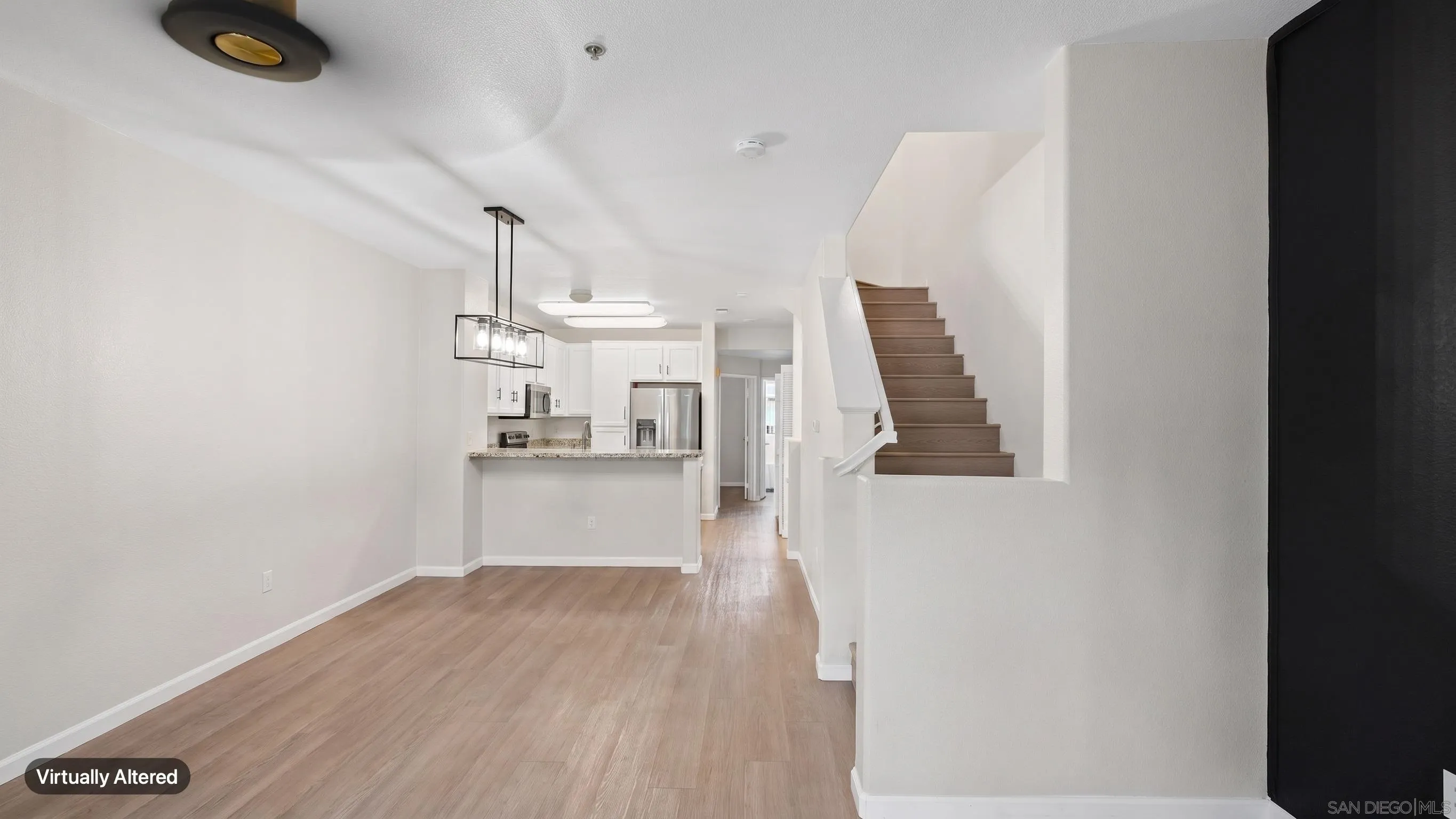 Photo #7: 260017454 Listing: Photo #7