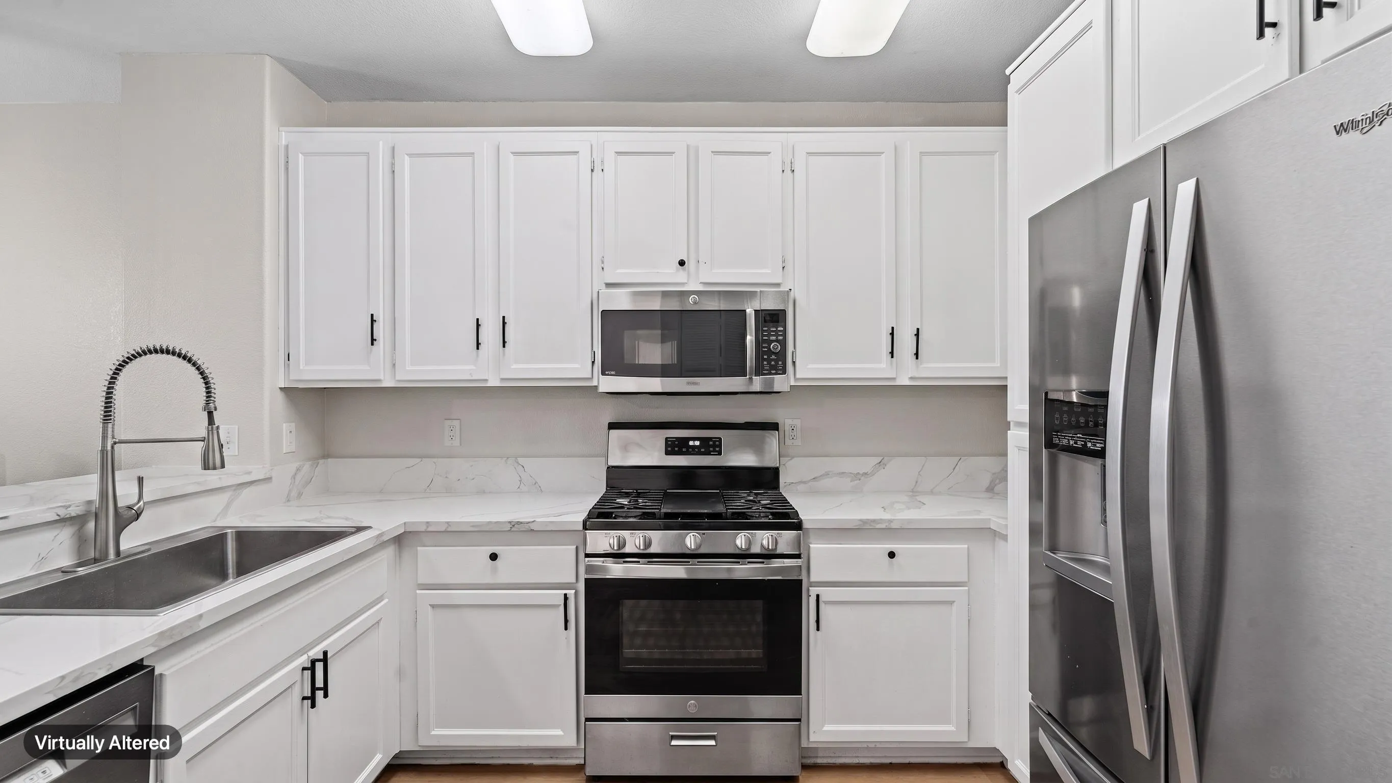 Photo #14: 260017454 Listing: Photo #14