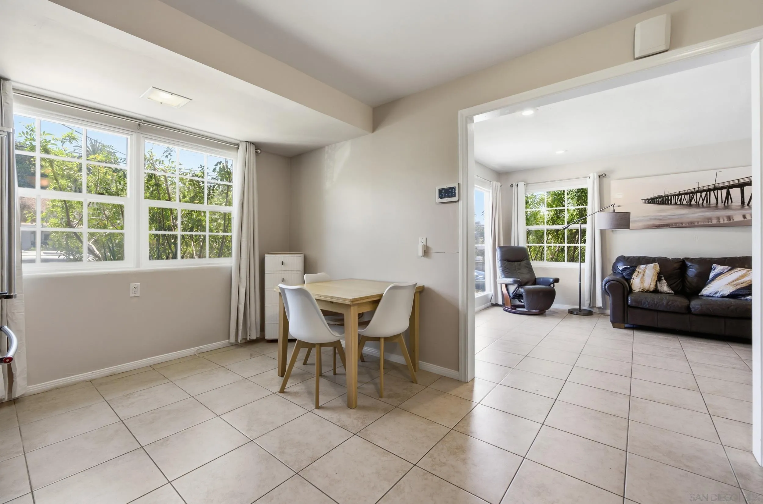 https://cdn.realtyfeed.com/cdn/127/260017462/0915c0f490bc2bb26d913fb1fba75150.webp