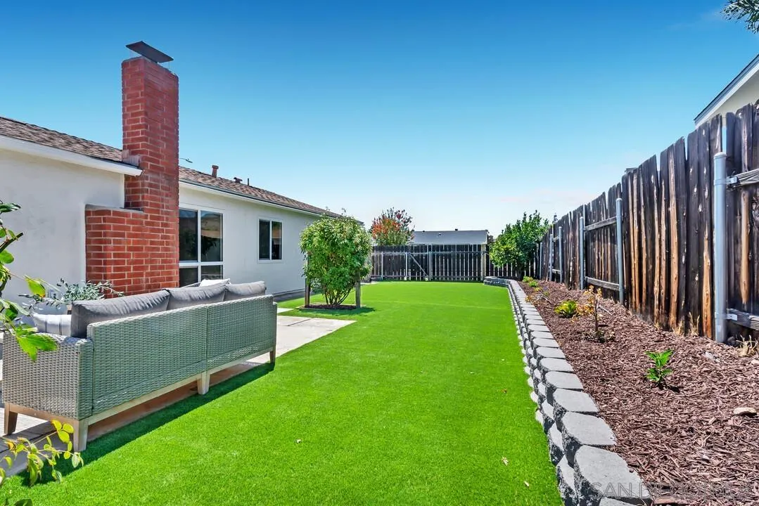 https://cdn.realtyfeed.com/cdn/127/260017463/4a8894ca95d64185da34c84c9a262590.webp