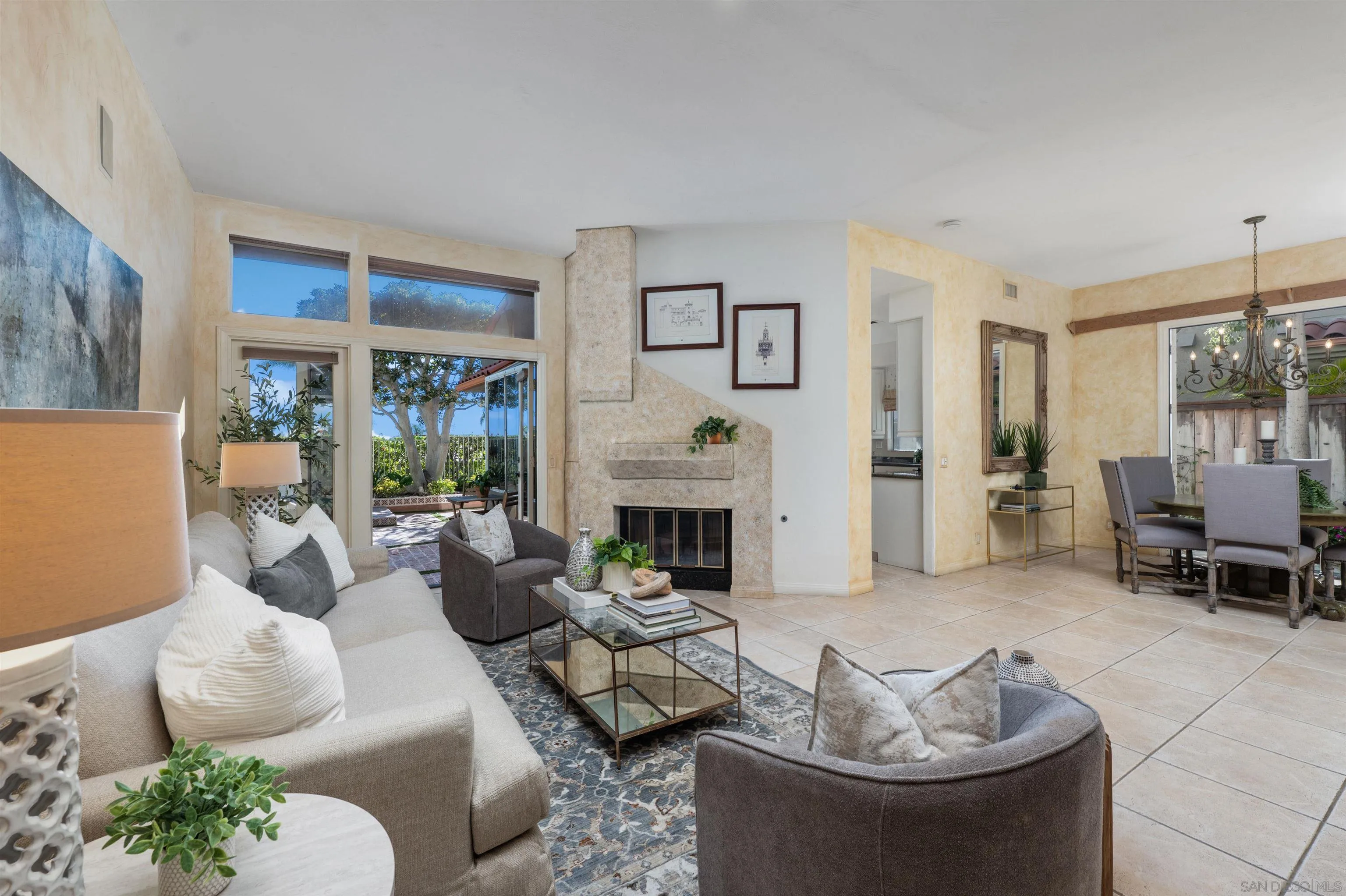 https://cdn.realtyfeed.com/cdn/127/260017467/1b65a10f6a3ad00e9214425b4b1c3db8.webp