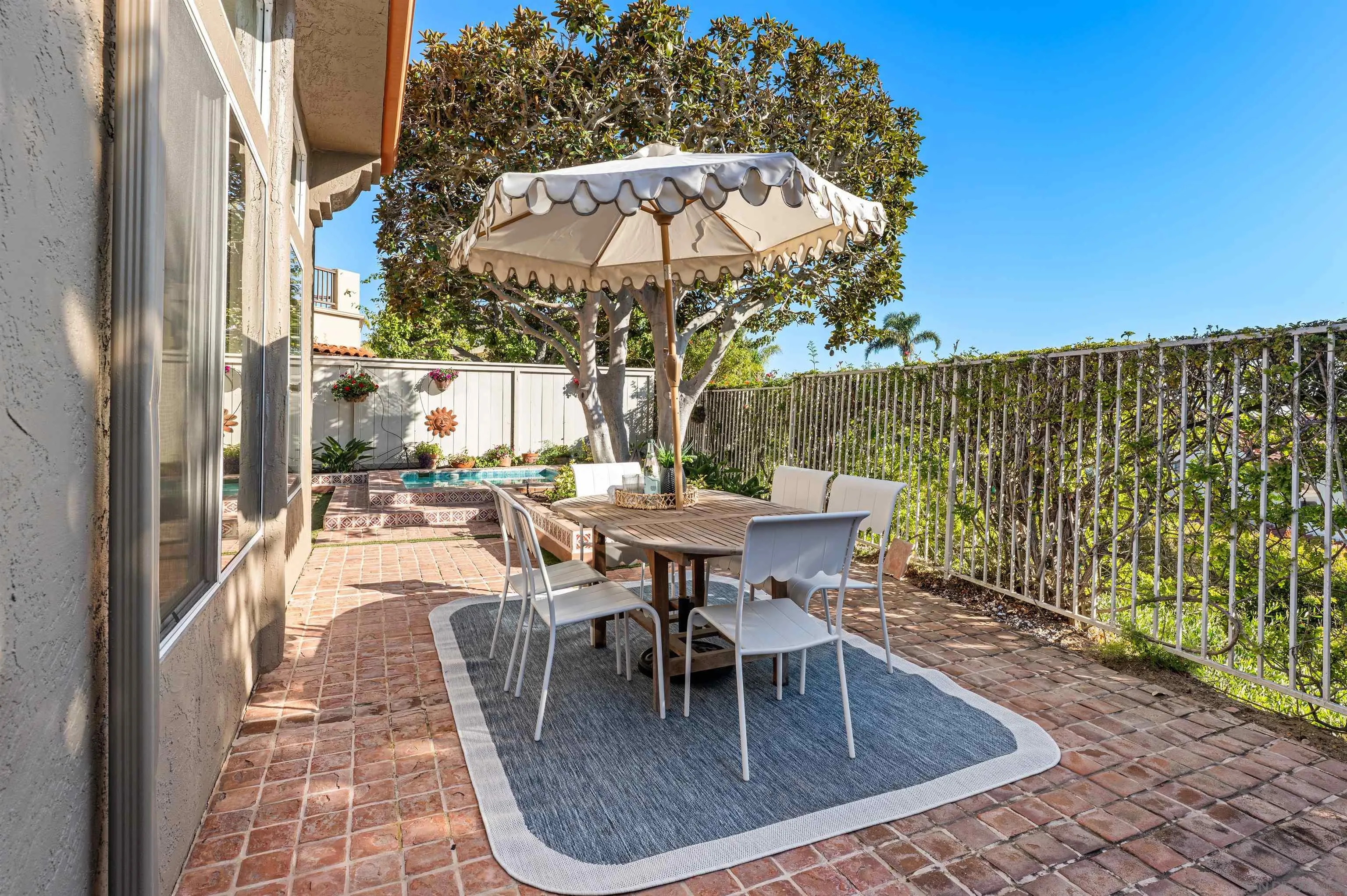 https://cdn.realtyfeed.com/cdn/127/260017467/6a18a2ec0e0971280d208ad18280c0bf.webp