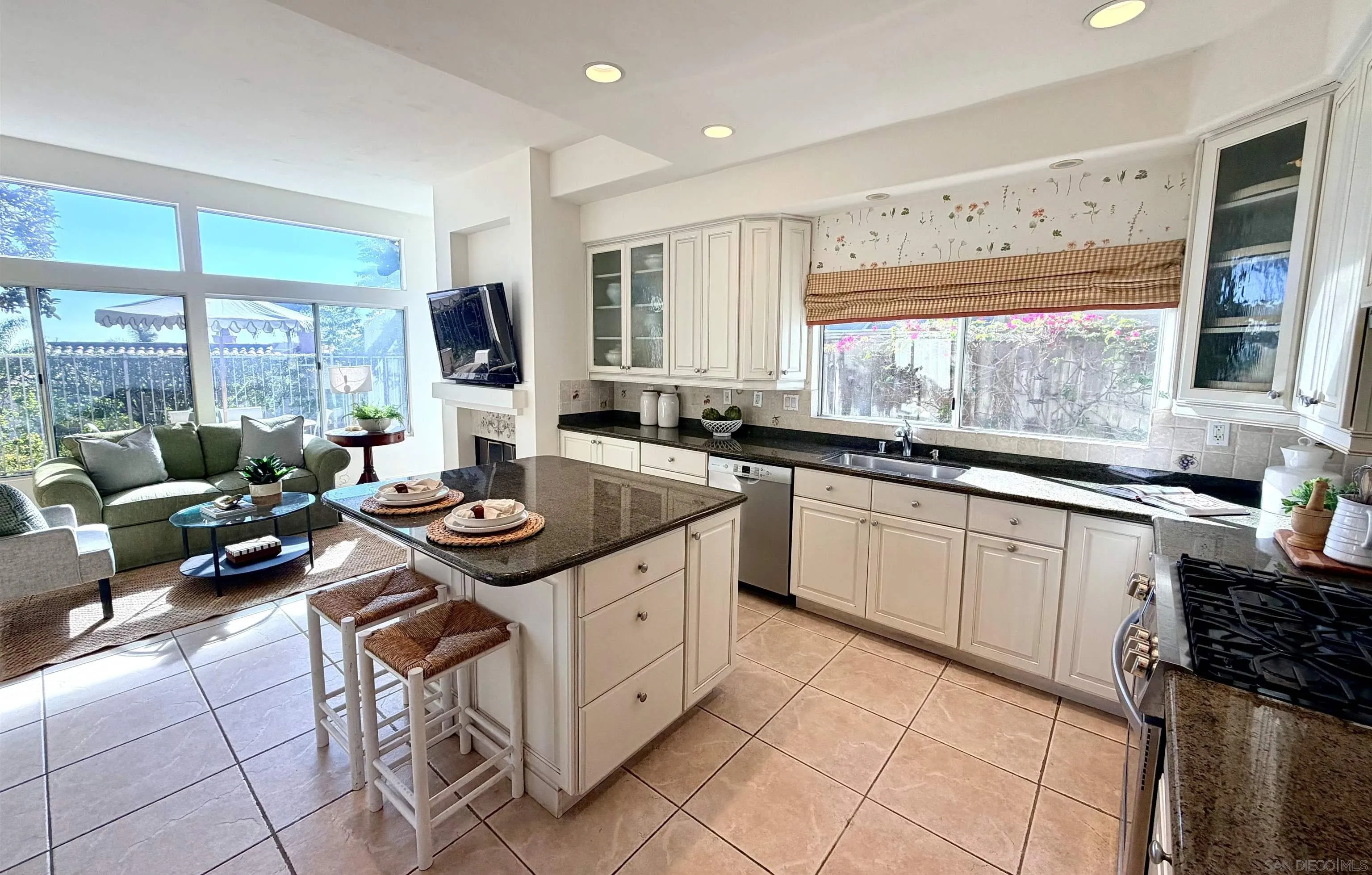 https://cdn.realtyfeed.com/cdn/127/260017467/80ea61135c22c2d94e735bbfce59b065.webp