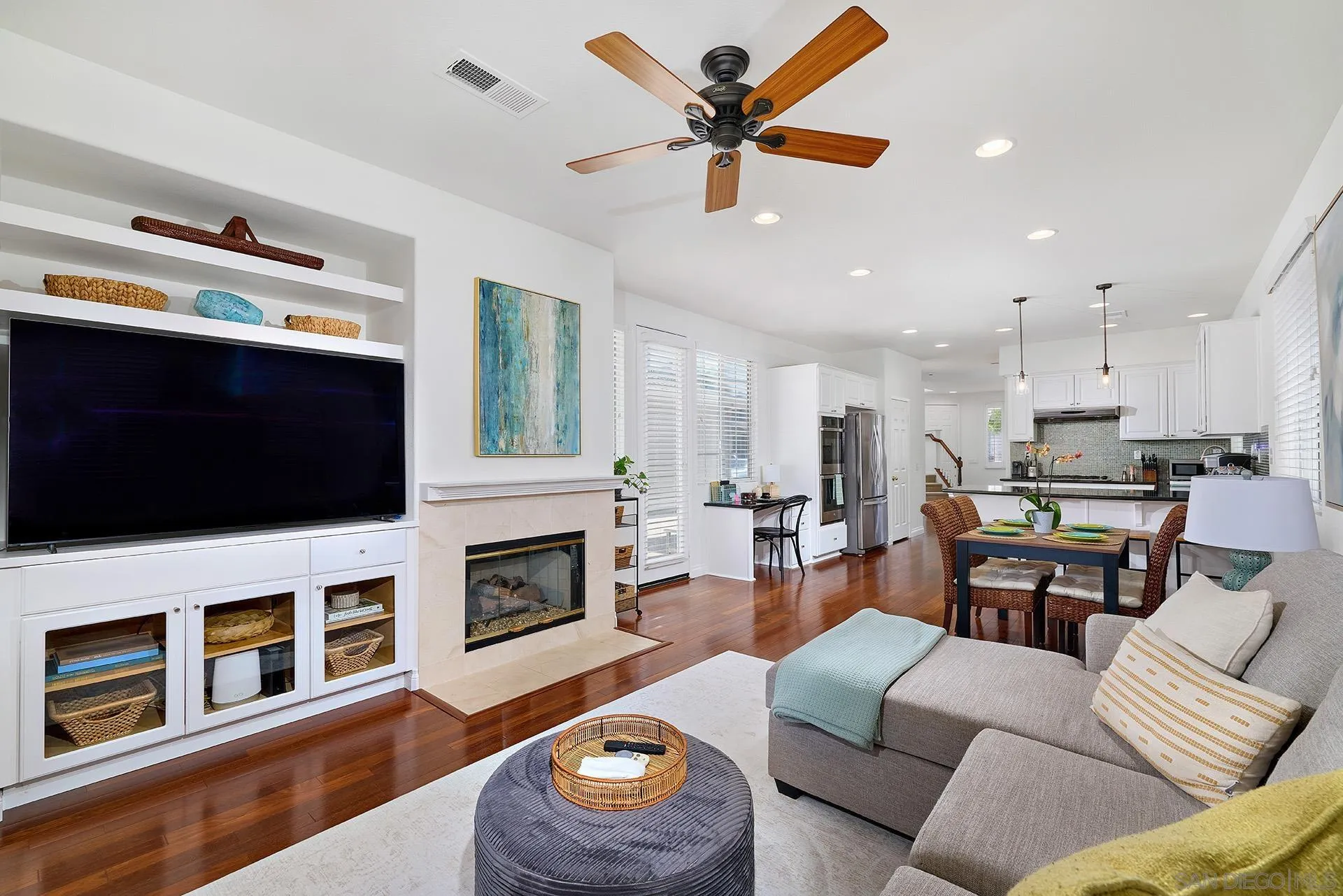 https://cdn.realtyfeed.com/cdn/127/260017477/7b3e8eec264029bf159e2dc0b7bc7363.webp