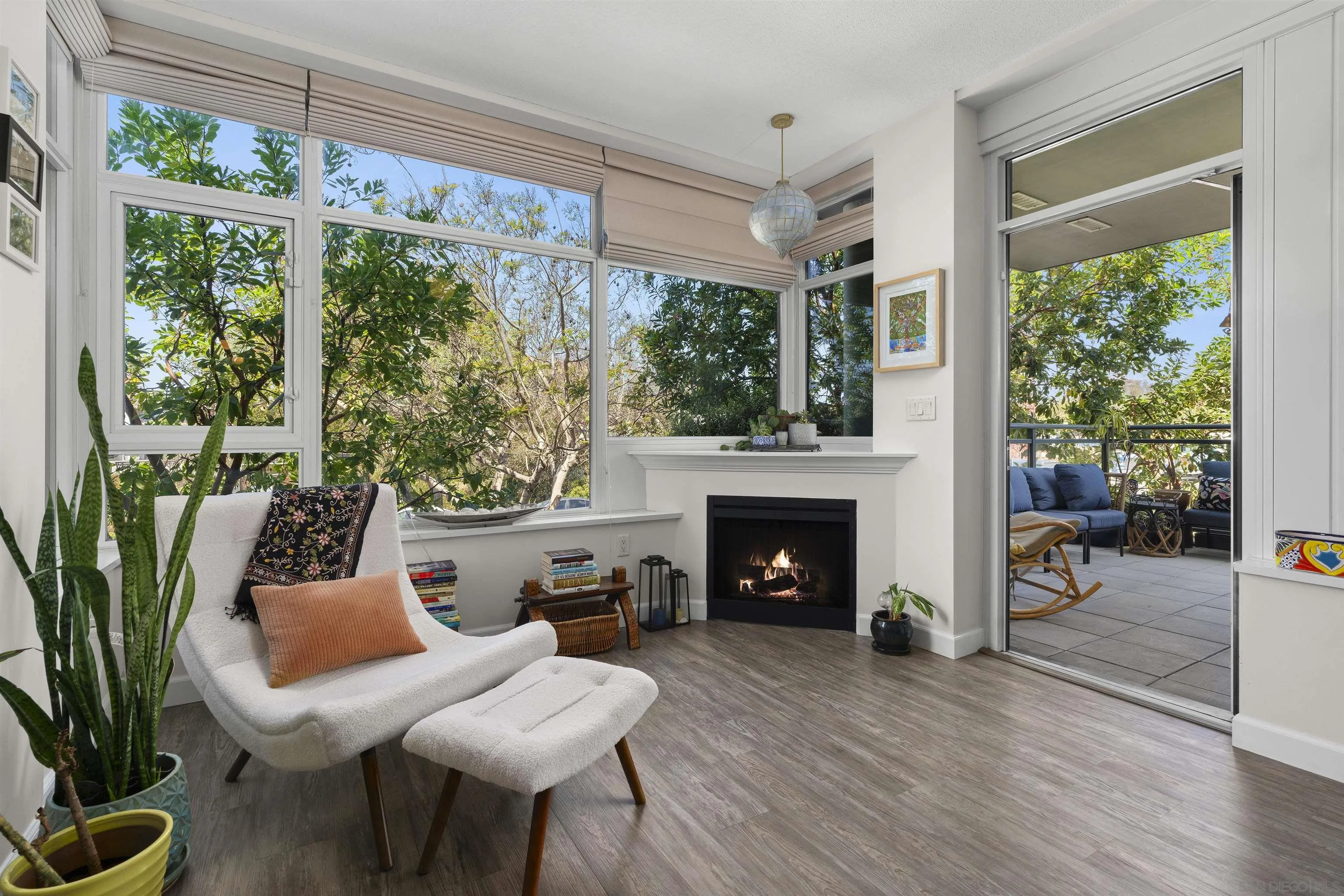 https://cdn.realtyfeed.com/cdn/127/260017479/15d4b61662bf769fb566c5d4657c995c.webp