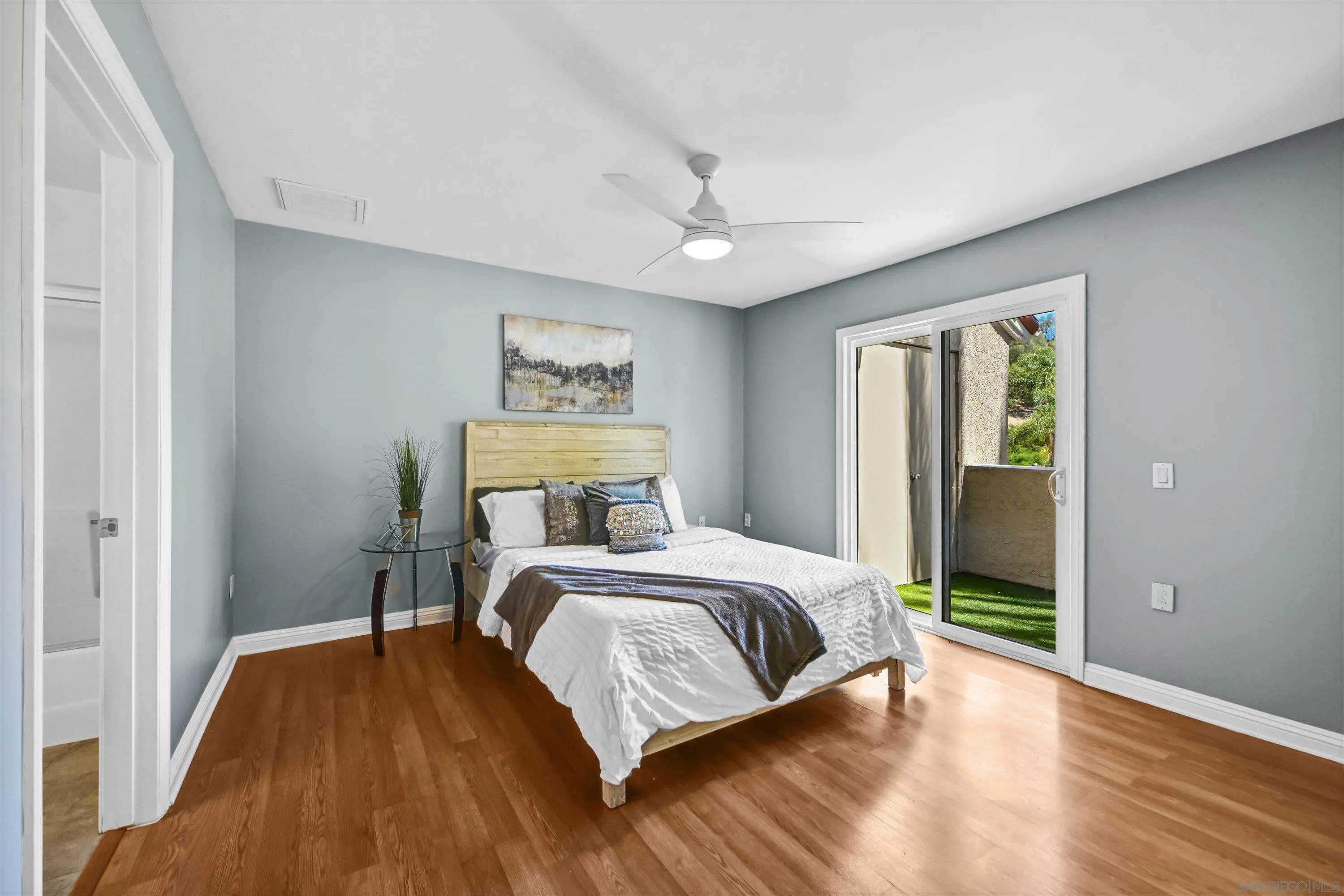 https://cdn.realtyfeed.com/cdn/127/260017484/14dccab501687b7c2c48e13bc4bca6c1.webp