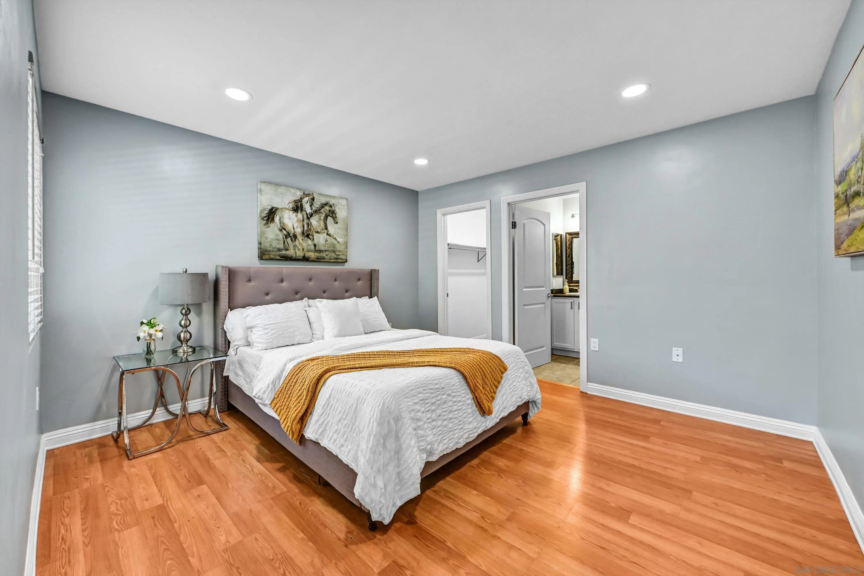 https://cdn.realtyfeed.com/cdn/127/260017484/7dd267ac2e6dbeeb749815b43e47605c.webp