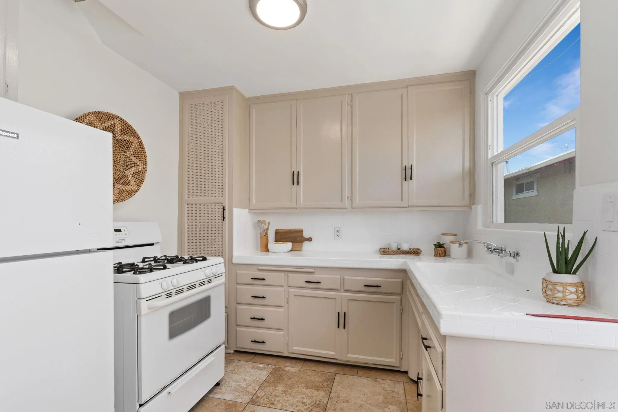 3626-32 Highland Ave., San Diego, CA 92105 - Photo 5 of 23, San Diego, CA