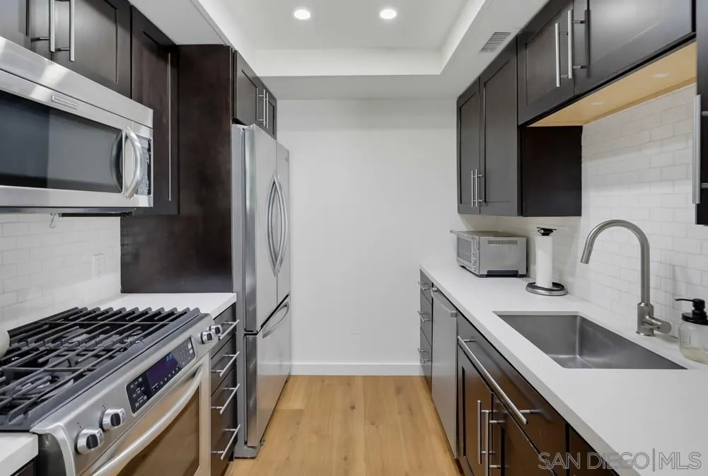 https://cdn.realtyfeed.com/cdn/127/260017496/a9916634079bcd89679038d5a6676207.webp