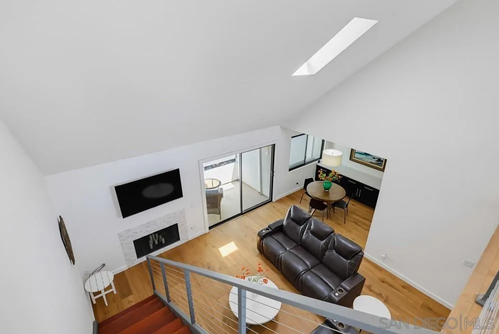 https://cdn.realtyfeed.com/cdn/127/260017496/cac21989f4e8d7dd6d4e4847f64cc0fa.webp