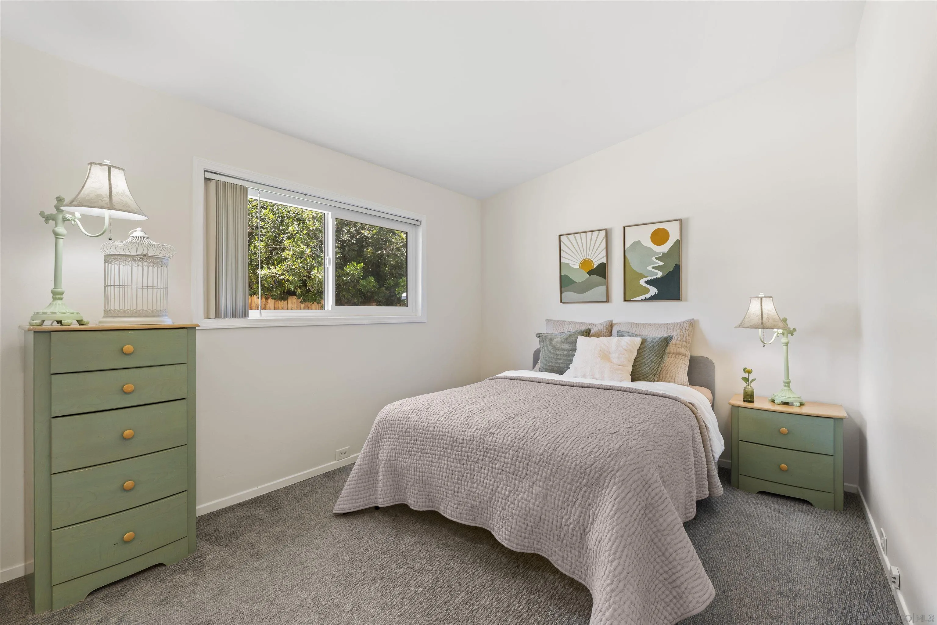 https://cdn.realtyfeed.com/cdn/127/260017499/bf30559d260b929abaa4ad879ae5c9f1.webp