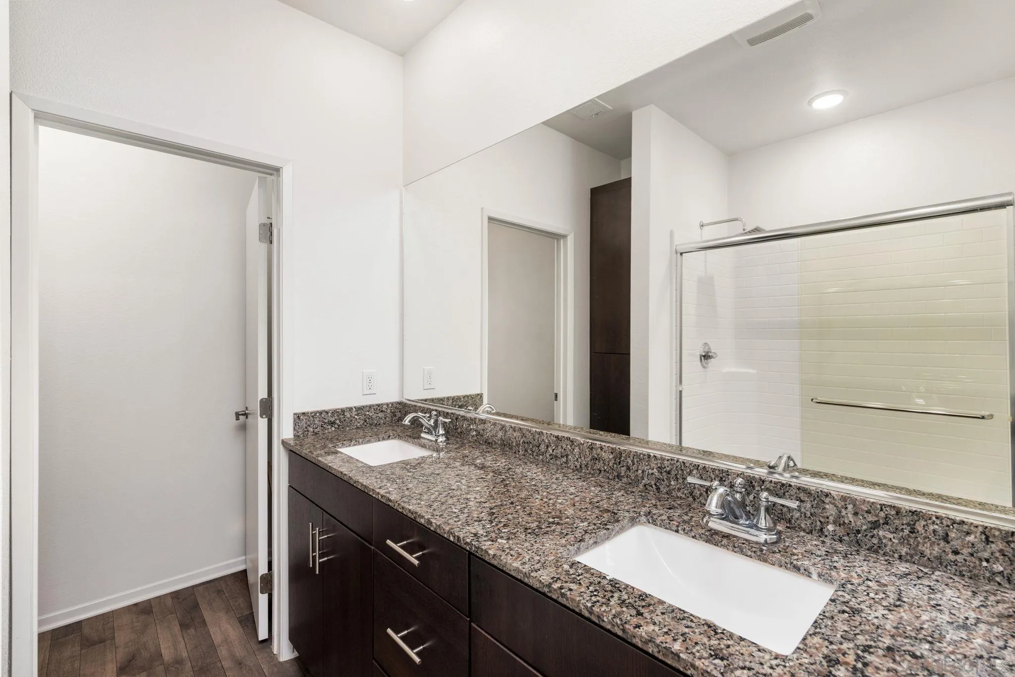 Photo #14: 260017504 Listing: Photo #14