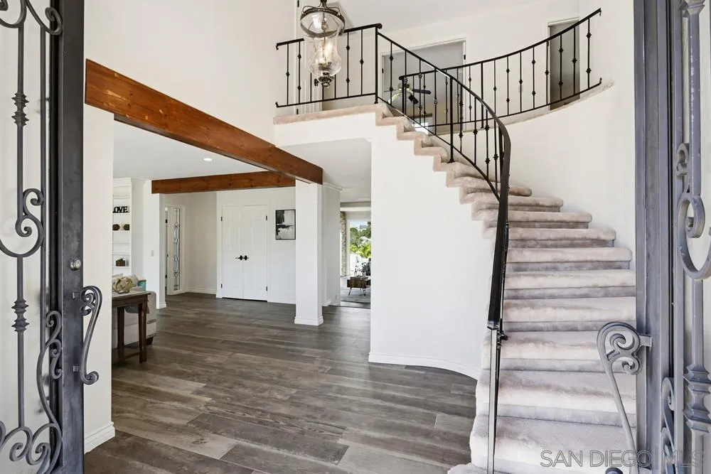 29059 Meadow Glen Wy West, Escondido, CA 92026 - Photo 4 of 47, Escondido, CA
